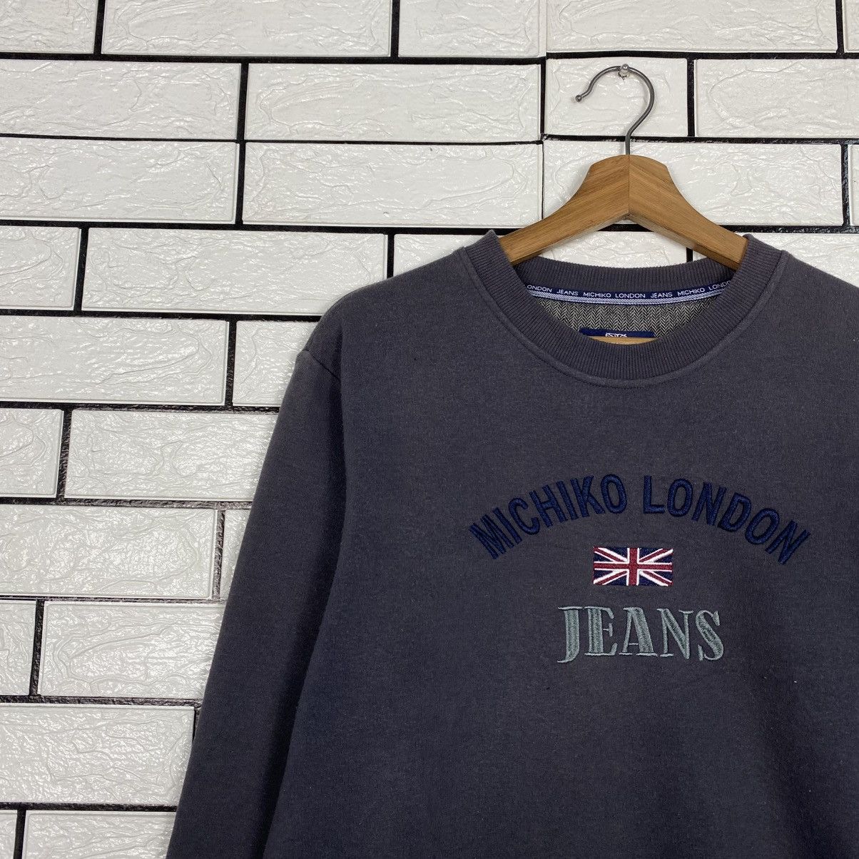 Japanese Brand 📌Vintage Sweatshirt Michiko London Big Logo Size US M / EU 48-50 / 2 - 8 Thumbnail