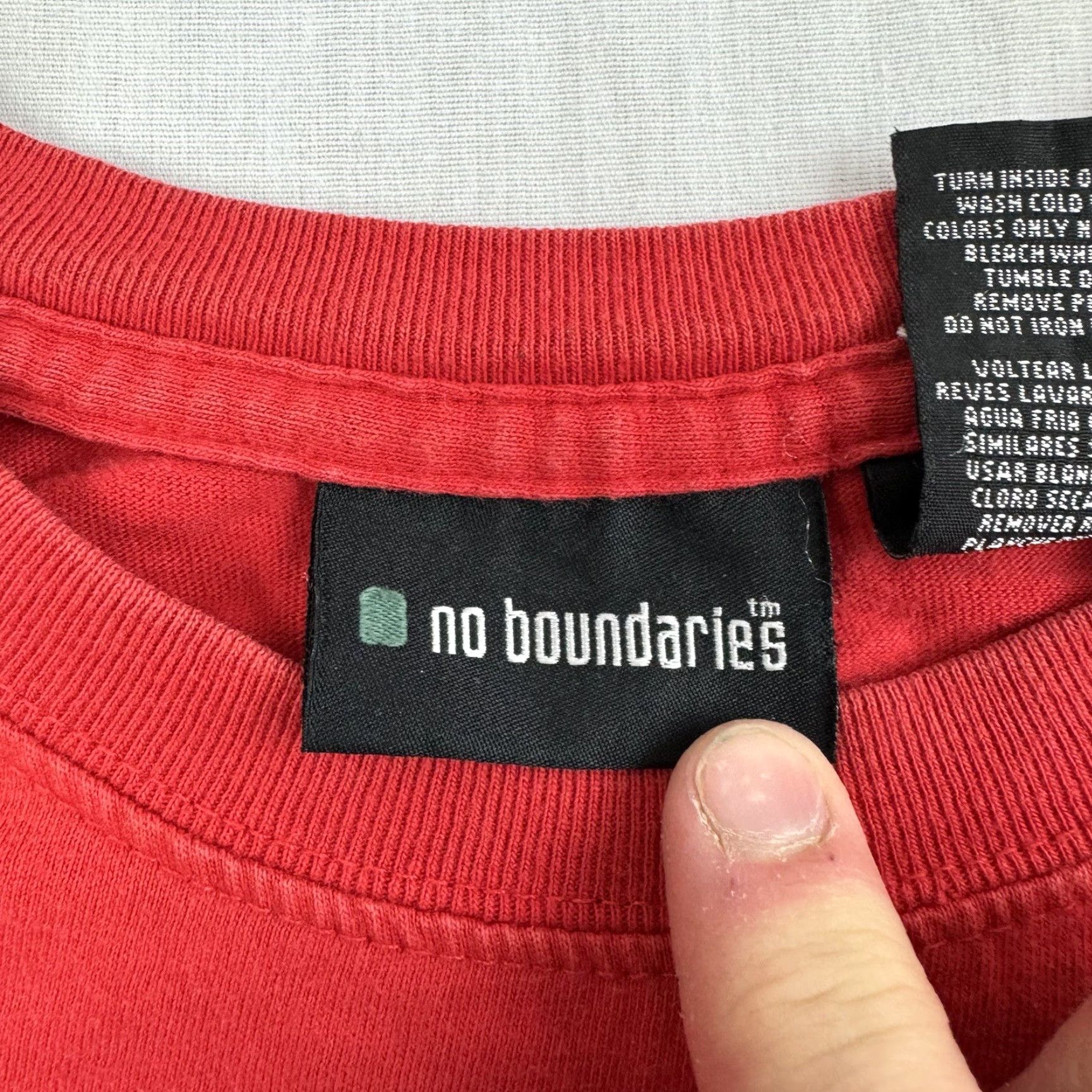 Vintage VINTAGE No Boundaries Shirt Adult Large Red Funny Punk Y2K Mens Size US L / EU 52-54 / 3 - 4 Thumbnail