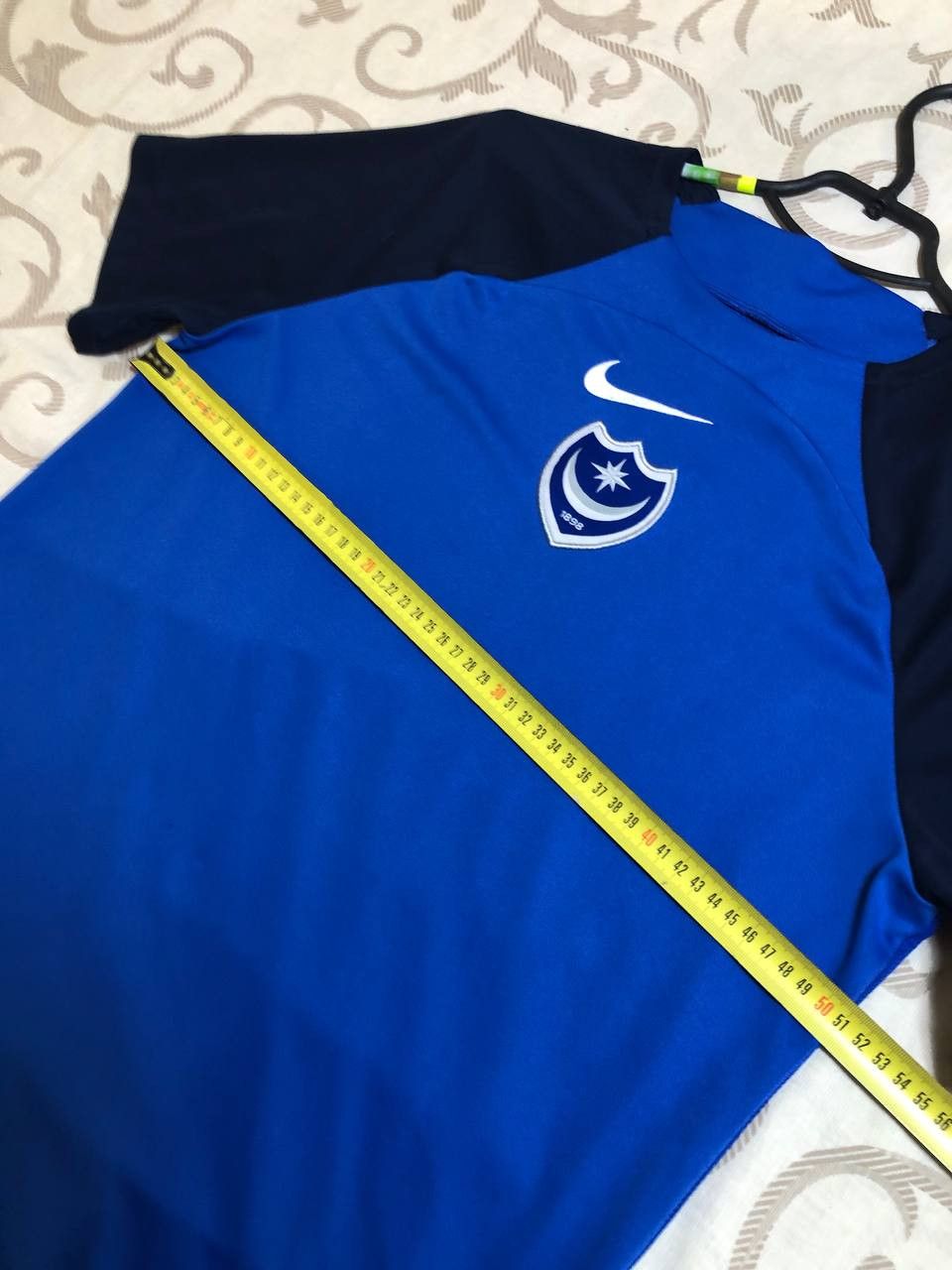 Nike PORTSMOUTH TRAINING SHIRT FOOTBALL SOCCER JERSEY NIKE Size US L / EU 52-54 / 3 - 7 Thumbnail