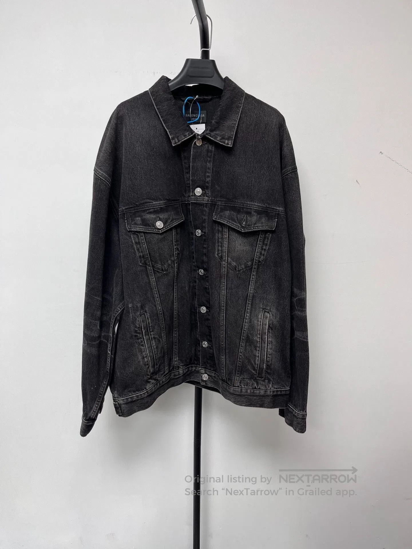 Balenciaga Balenciaga Distressed Logo Collared Denim Jacket Men's. Size US S / EU 44-46 / 1 - 2 Thumbnail