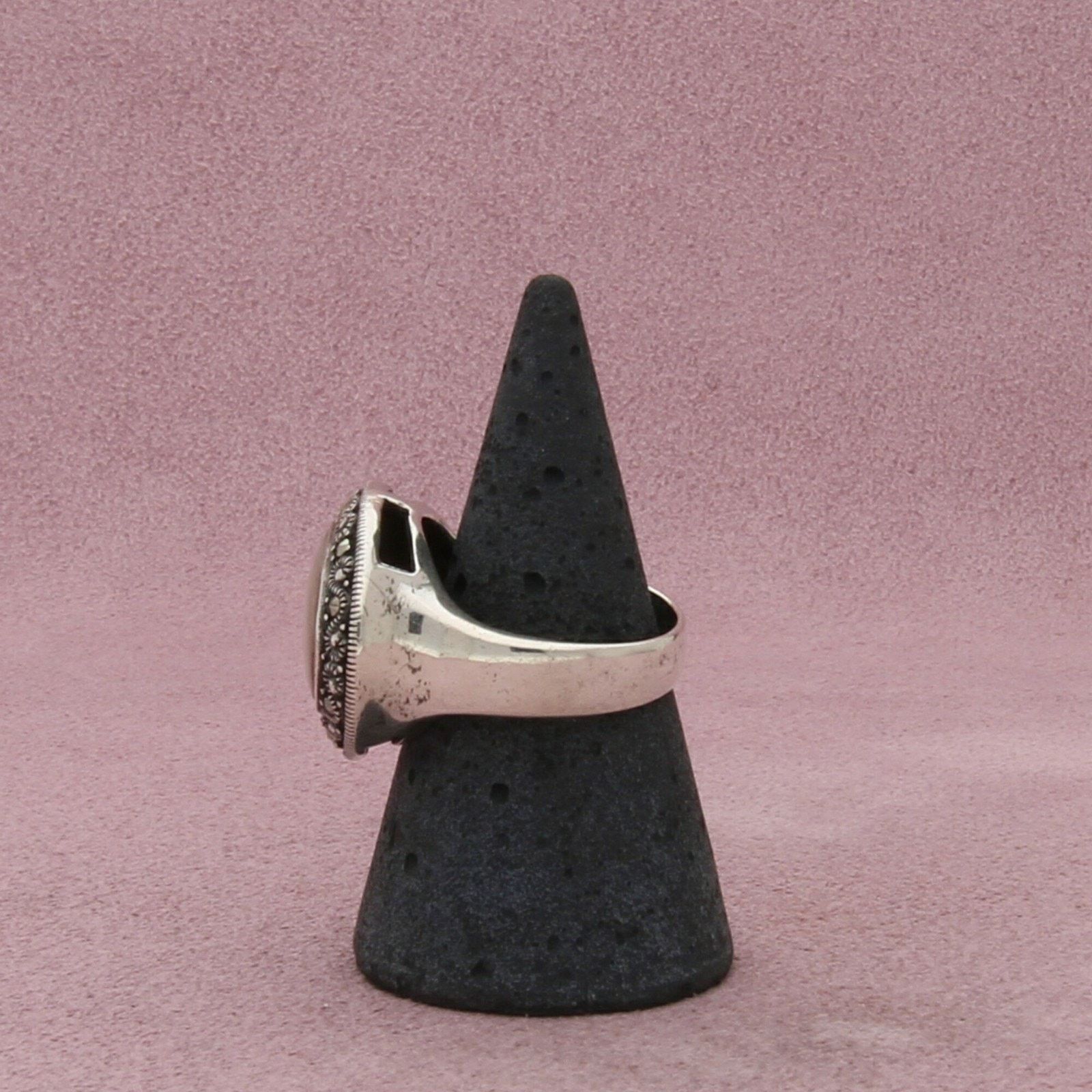Sterling Silver sterling silver marcasite mother of pearl ring size 7.75 Size ONE SIZE - 4 Thumbnail