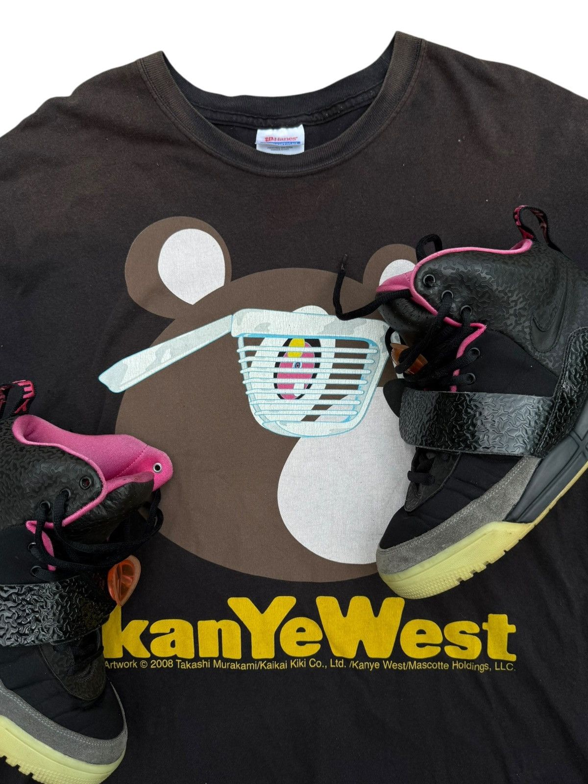 Kanye West Kanye west 2008 graduation t shirt Size US XXL / EU 58 / 5 - 3 Thumbnail