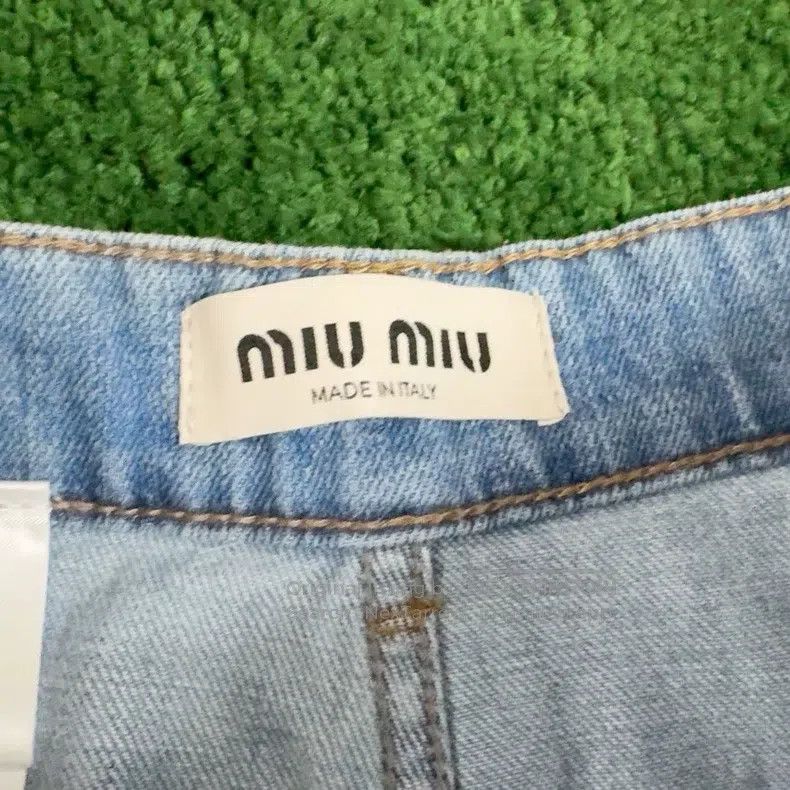Miu Miu Miu Miu 25 Jeans Size 25" / US 0 / IT 36 - 4 Thumbnail