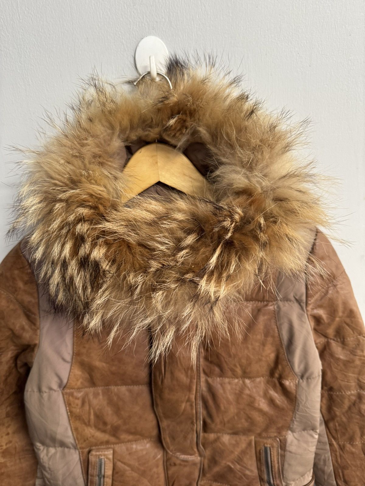 Japanese Brand BROWN LEATHER BONDAGE JACKET WITH A FUR TRIMMED HOOD Size US S / EU 44-46 / 1 - 2 Thumbnail