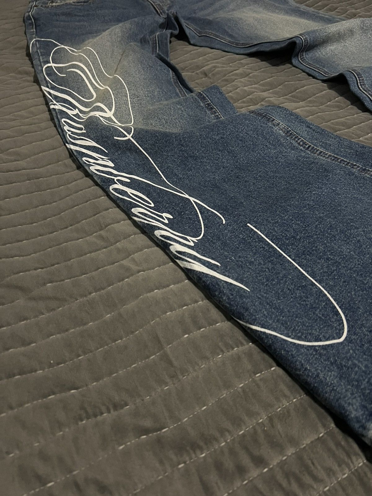 The GV Gallery The GV Gallery ComplexCon Miley Cyrus Jeans Size Medium Size US 32 / EU 48 - 3 Thumbnail