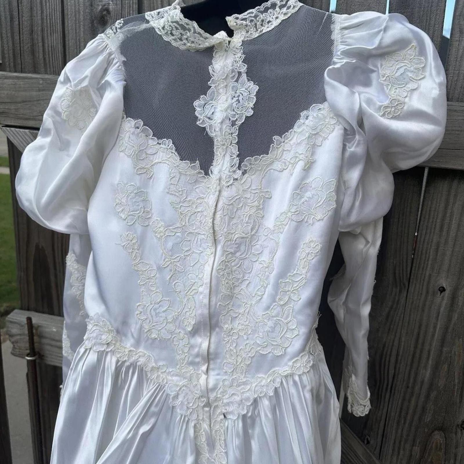 Other Vintage wedding dress small Size S / US 4 / IT 40 - 3 Thumbnail