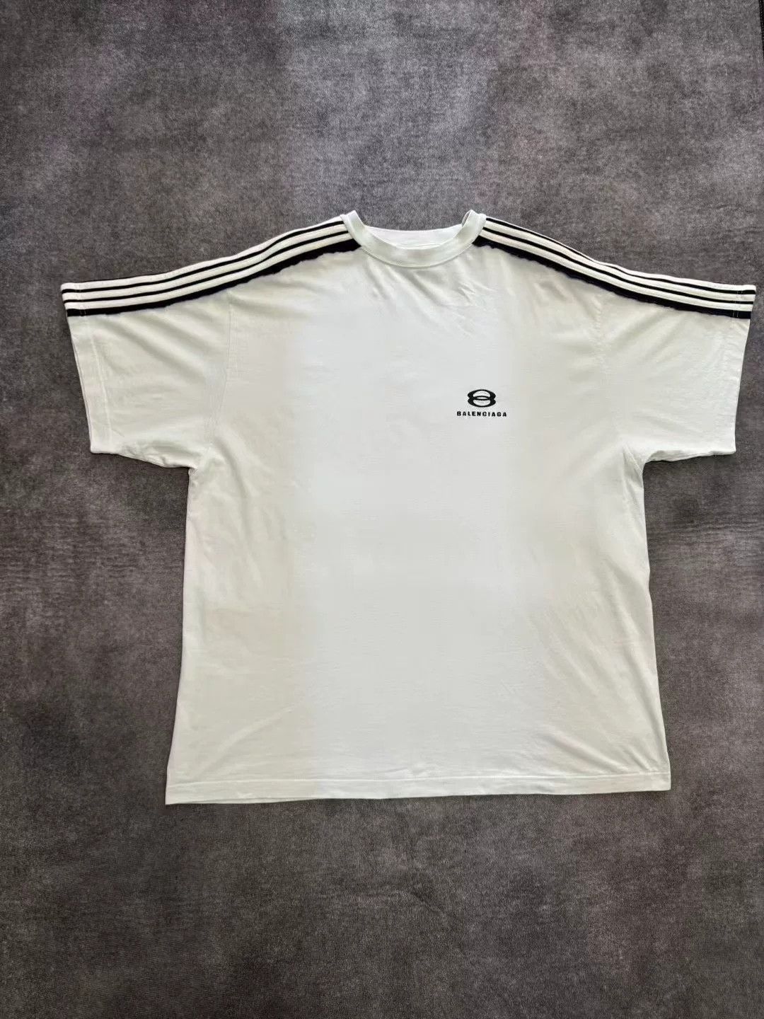 Balenciaga Balenciaga 25 Logo Short Sleeve T-shirt Size US S / EU 44-46 / 1 - 1 Thumbnail