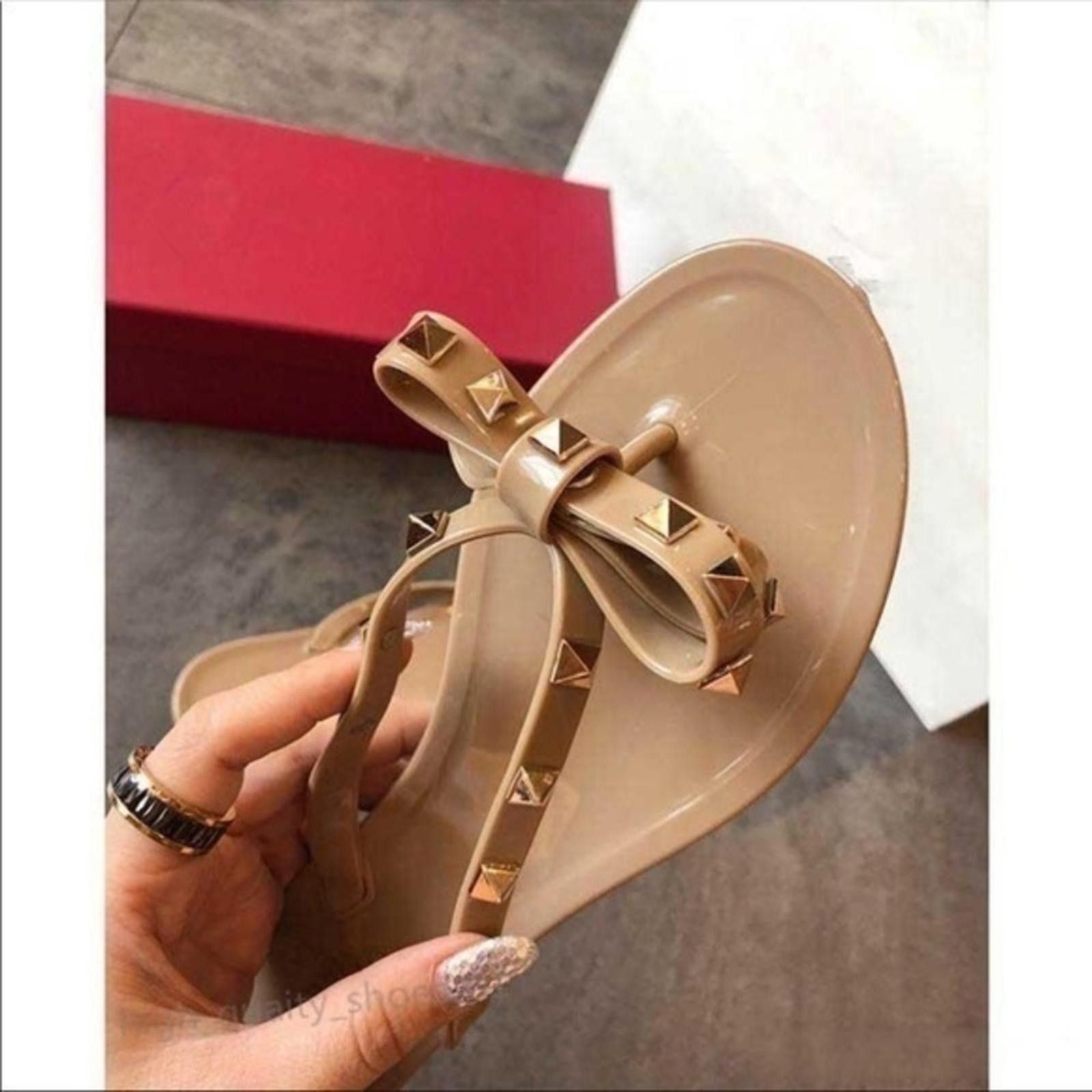 Designer Nude Sandals NWT Size US 6 / IT 36 - 6 Thumbnail