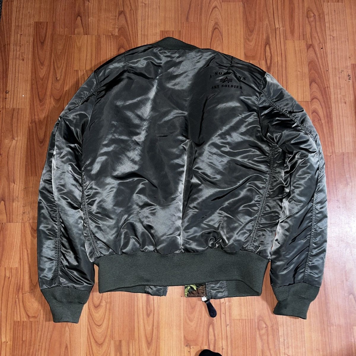 Alpha Industries Vintage Alpha Industries Airborne Camo Lined Bomber Jacket M Size US M / EU 48-50 / 2 - 7 Thumbnail