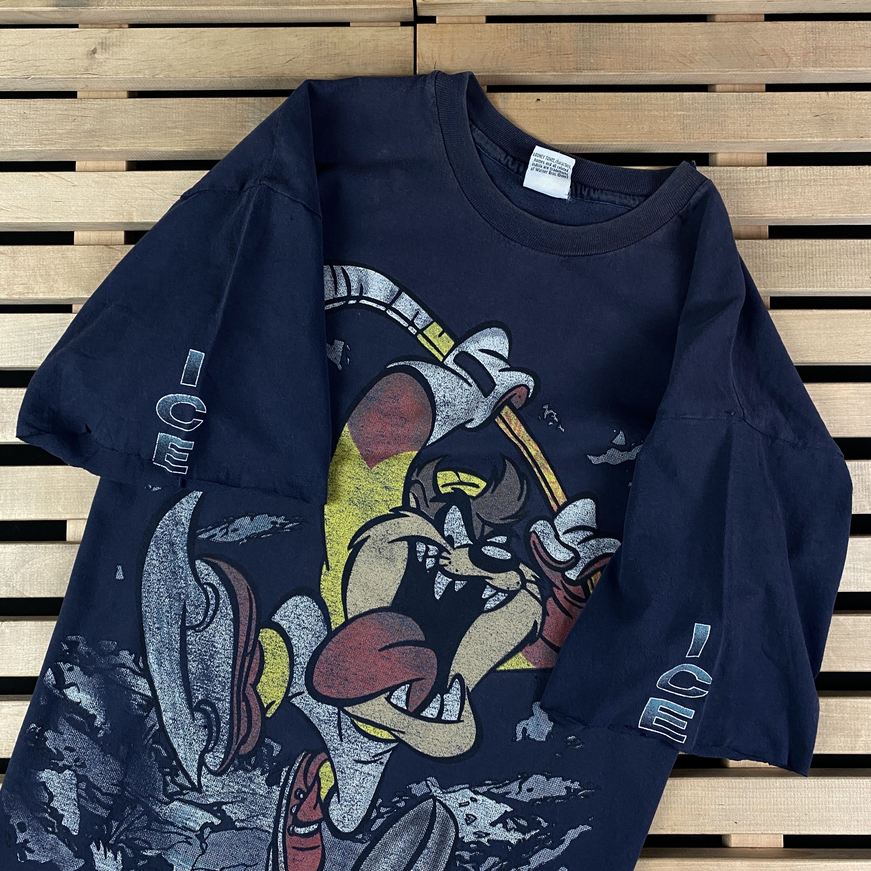 Vintage Mens Vintage T-Shirt Looney Tunes Taz Hokey Size XL Size US XL / EU 56 / 4 - 5 Thumbnail