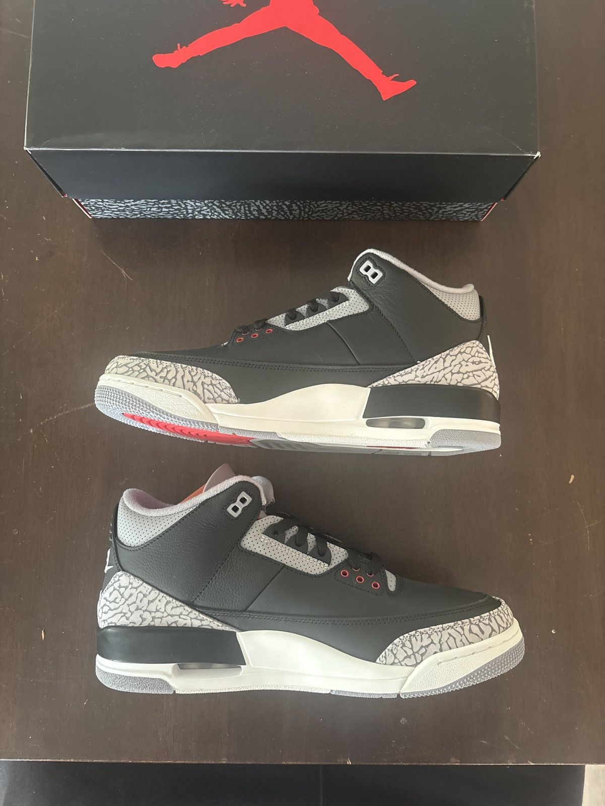 Jordan Brand Jordan 3 Black Cement 2024 Size US 11.5 / EU 44-45 - 3 Thumbnail