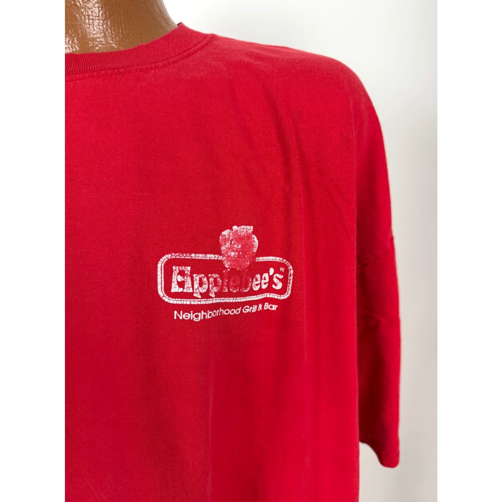 Gildan VINTAGE Applebee's Shirt 2XL Men Red 90s Gildan T-Shirt Size US XXL / EU 58 / 5 - 2 Thumbnail