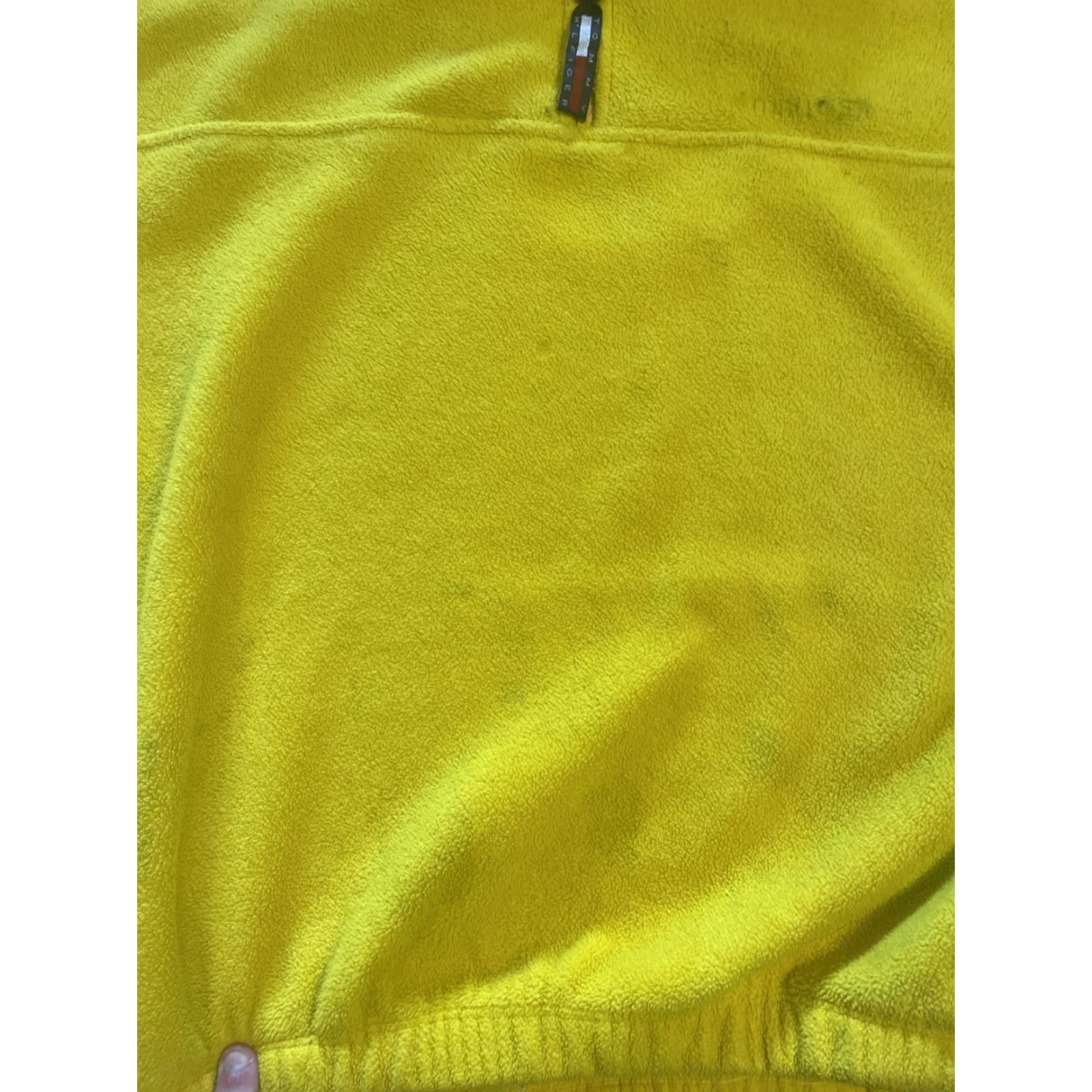 Tommy Hilfiger VINTAGE Tommy Hilfiger Yellow Quarterzip Fleece Sweatshirt M Adult Men Medium pullover fleece sweatshirt Size US M / EU 48-50 / 2 - 3 Thumbnail