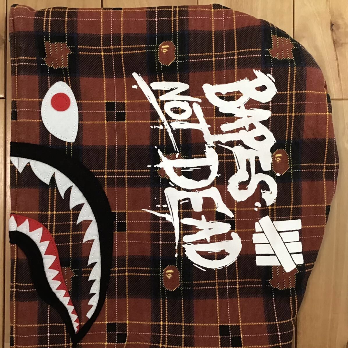 Bape × Undefeated BAPE × Undefeated check shark full zip hoodie a bathing ape Size US M / EU 48-50 / 2 - 6 Thumbnail