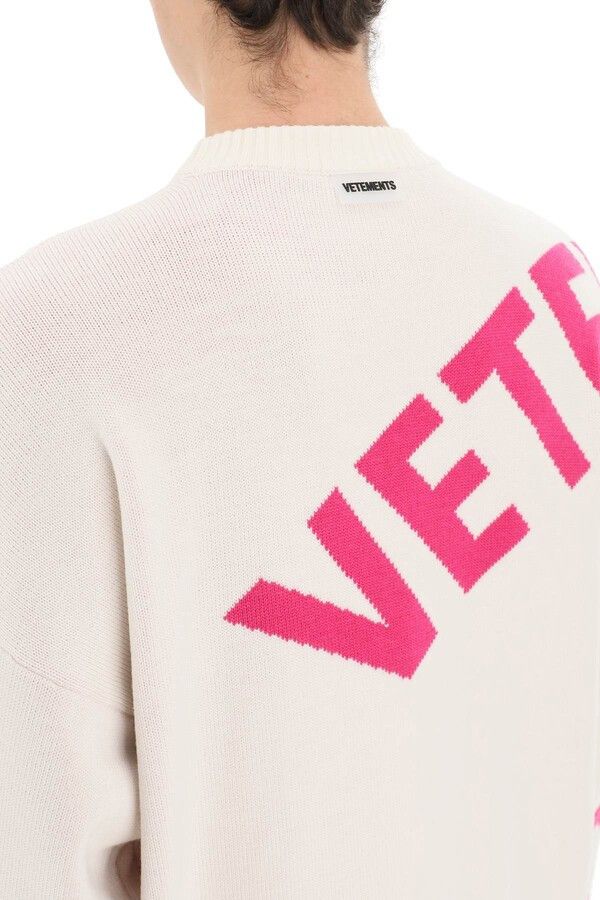 Vetements o1y0924 Sweater in Ivory Size US XS / EU 42 / 0 - 5 Thumbnail