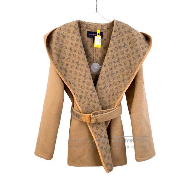 Louis Vuitton Louis Vuitton Short khaki inside presbyopic full print bat Size M / US 6-8 / IT 42-44 - 1 Thumbnail
