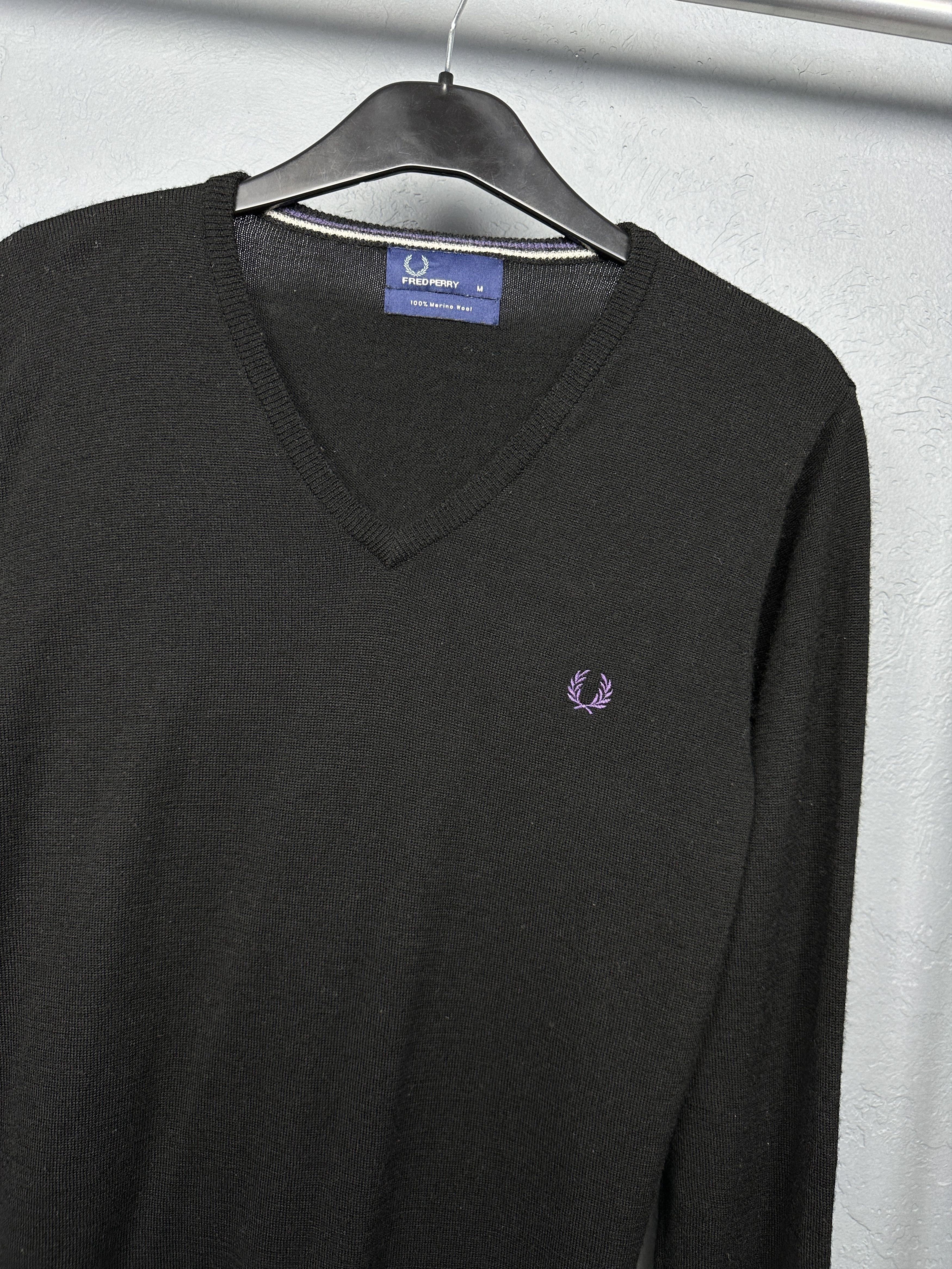Fred Perry Fred Perry Vintage Mens Merino Wool V-Neck Sweater Size US M / EU 48-50 / 2 - 2 Thumbnail