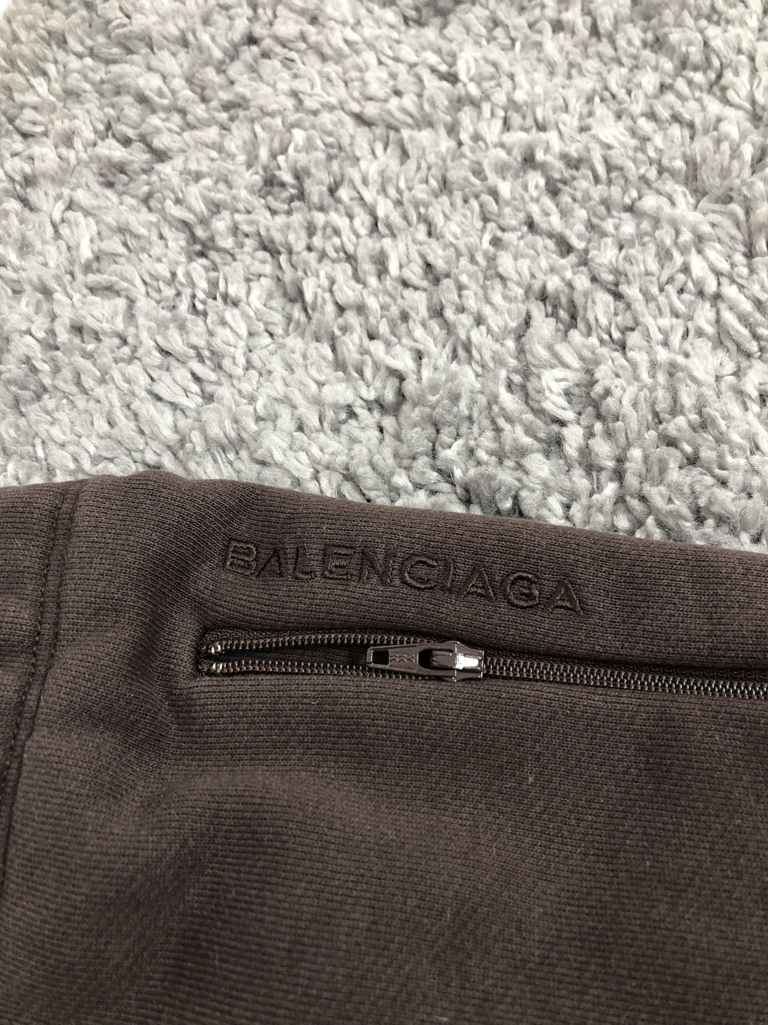 Balenciaga Balenciaga 2016 Baggy Sweatpants Size US 33 - 16 Thumbnail
