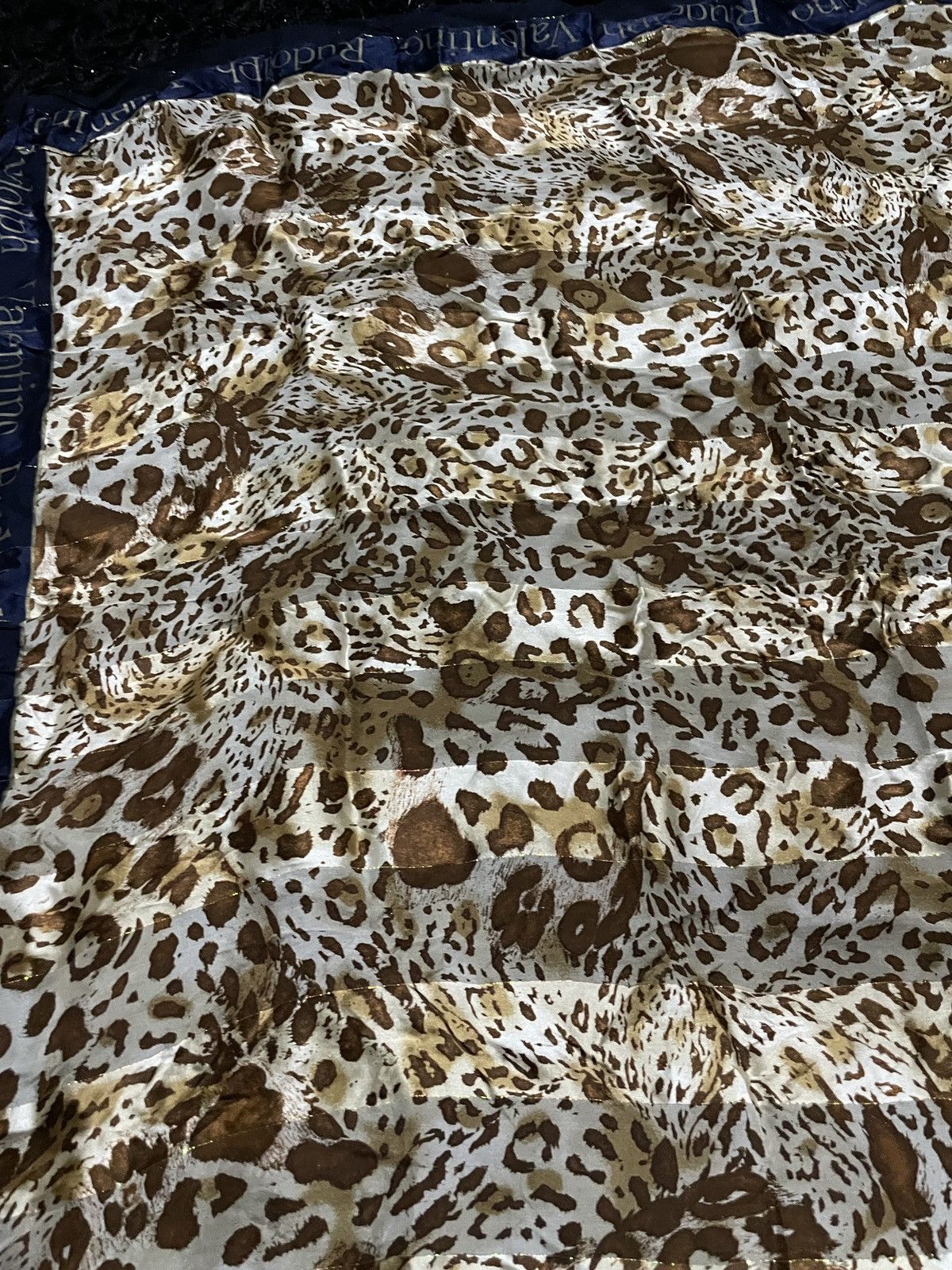 Designer × Valentino × Vintage Vintage 90’s Rudolph Valentino silk Scarves Leopard Printed Size ONE SIZE - 3 Thumbnail