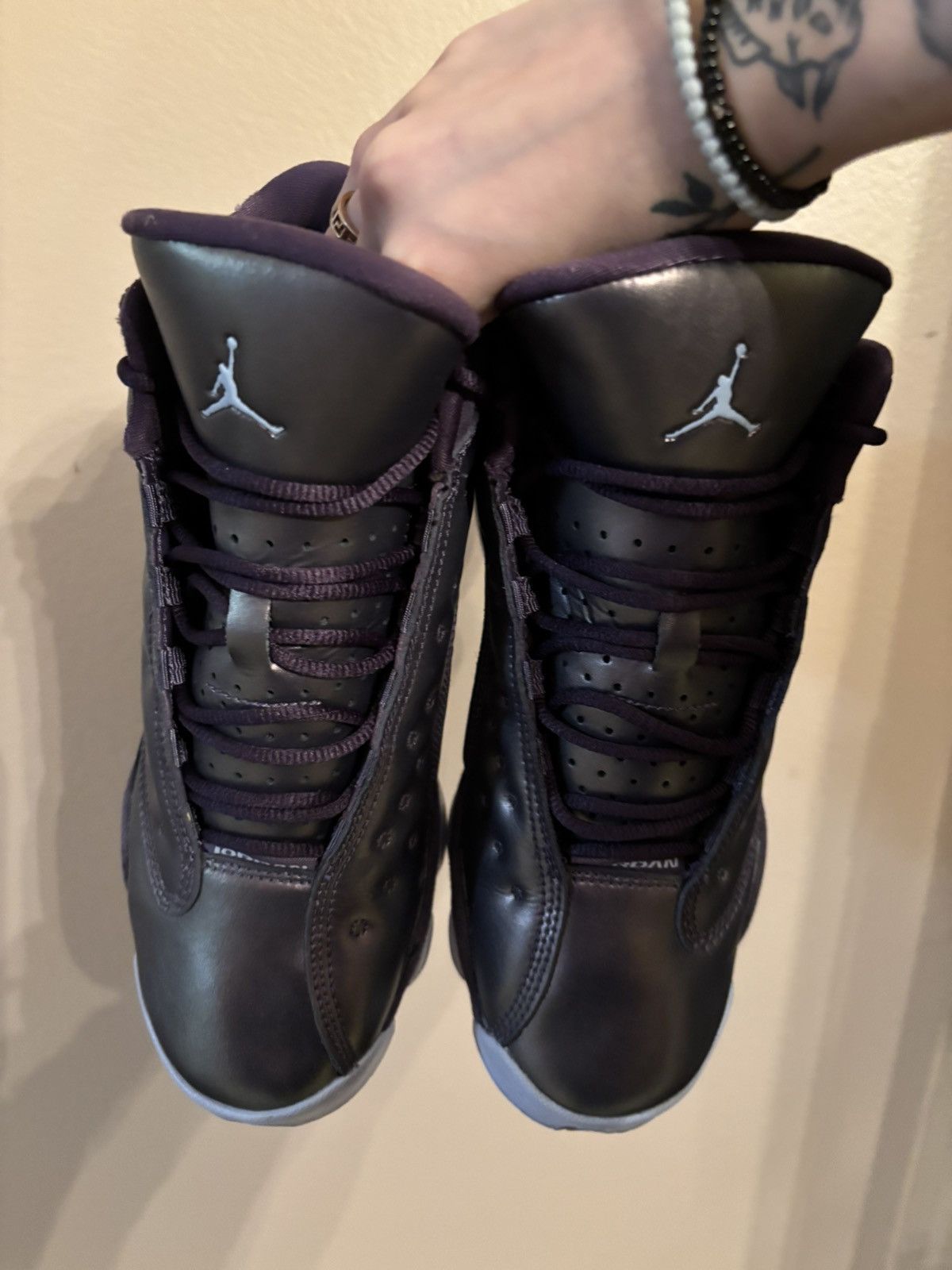 Jordan Brand Air Jordan 13 Retro Premium HC GS 'Dark Raisin' Size US 7 / IT 37 - 3 Thumbnail