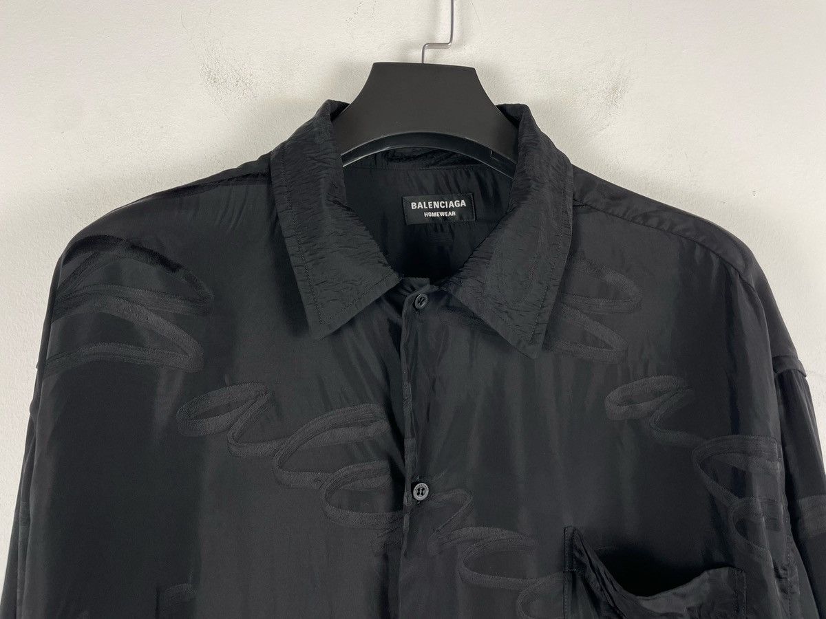 Balenciaga Balenciaga Monogram Prints Logo Shirt Size US S / EU 44-46 / 1 - 7 Thumbnail
