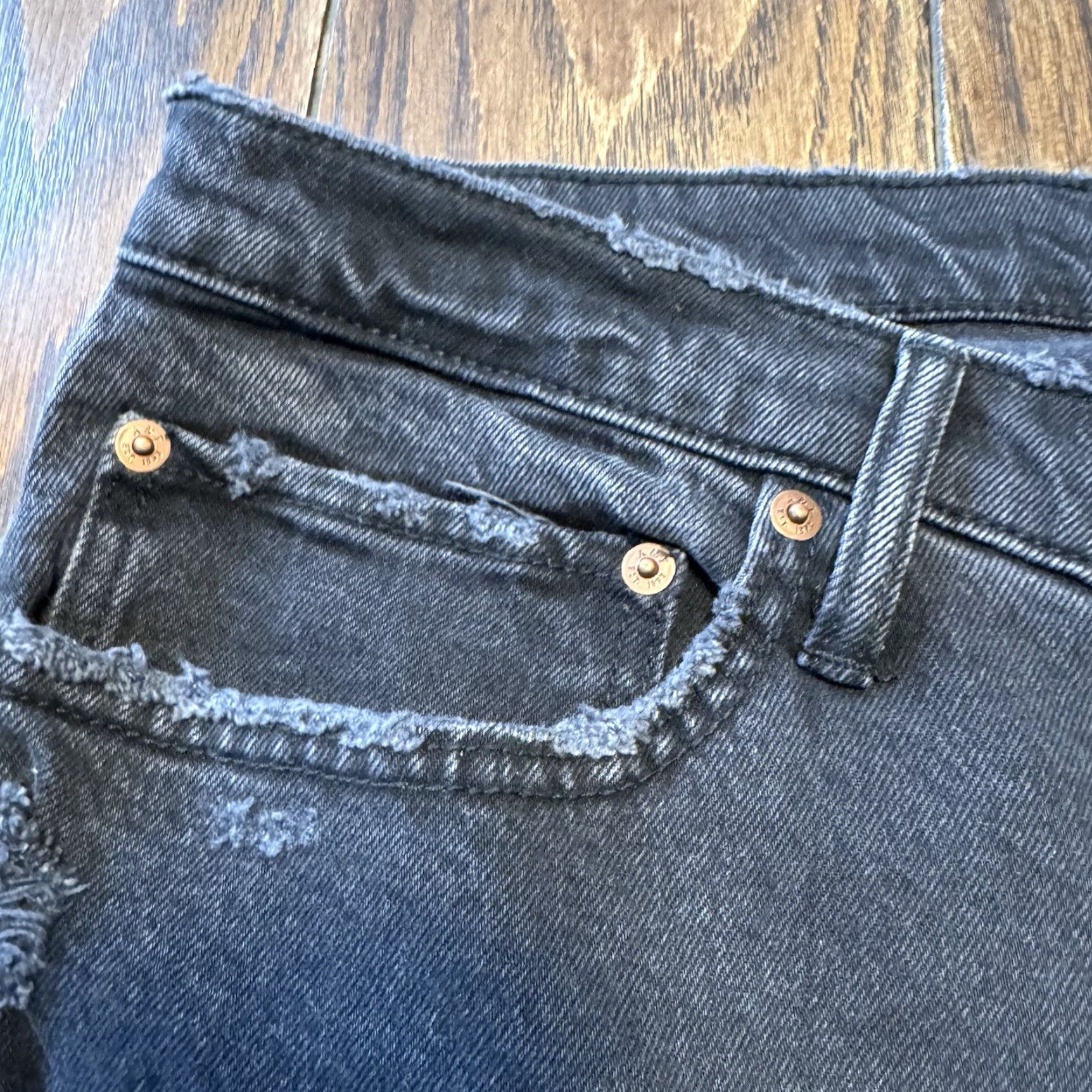 Abercrombie & Fitch Abercrombie The Dad High Rise Jeans 36 Black Straight 46x30 New Distress Womens Size 32" / US 10 / IT 46 - 5 Thumbnail