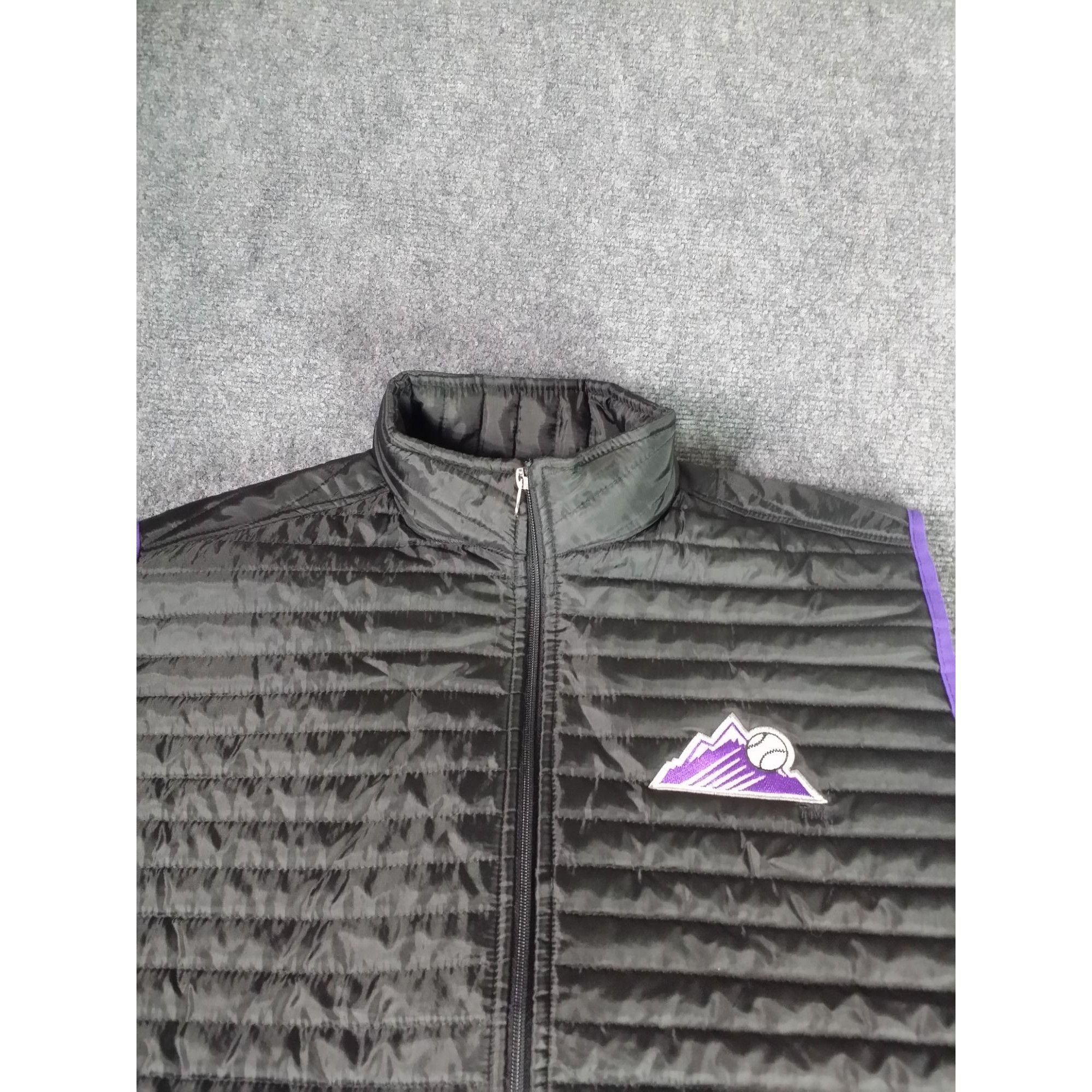 MLB Colorado Rockies Sleeveless Puffer Vest Men Sz L King Sooper Size US L / EU 52-54 / 3 - 2 Thumbnail