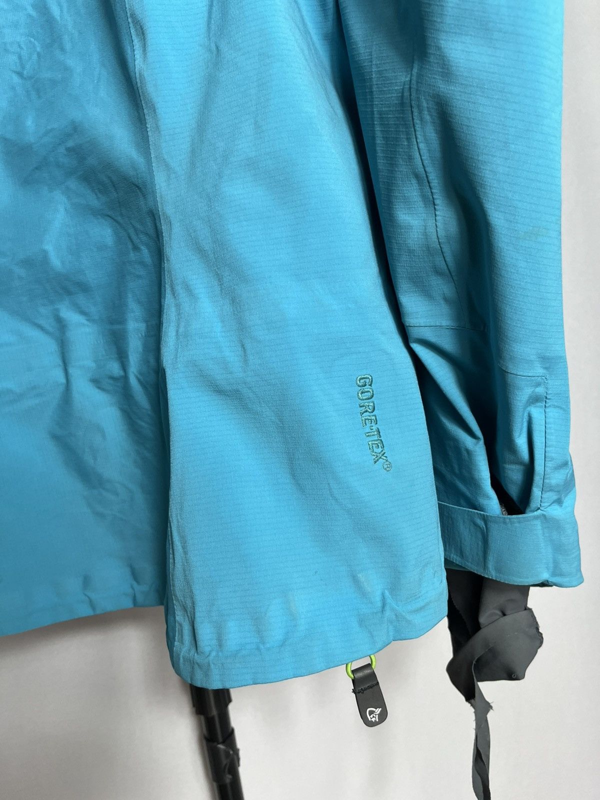Norrona Norrøna Lofoten Gore-Tex Pro Womans Jacket iceberg blue Rain Size S / US 4 / IT 40 - 9 Thumbnail