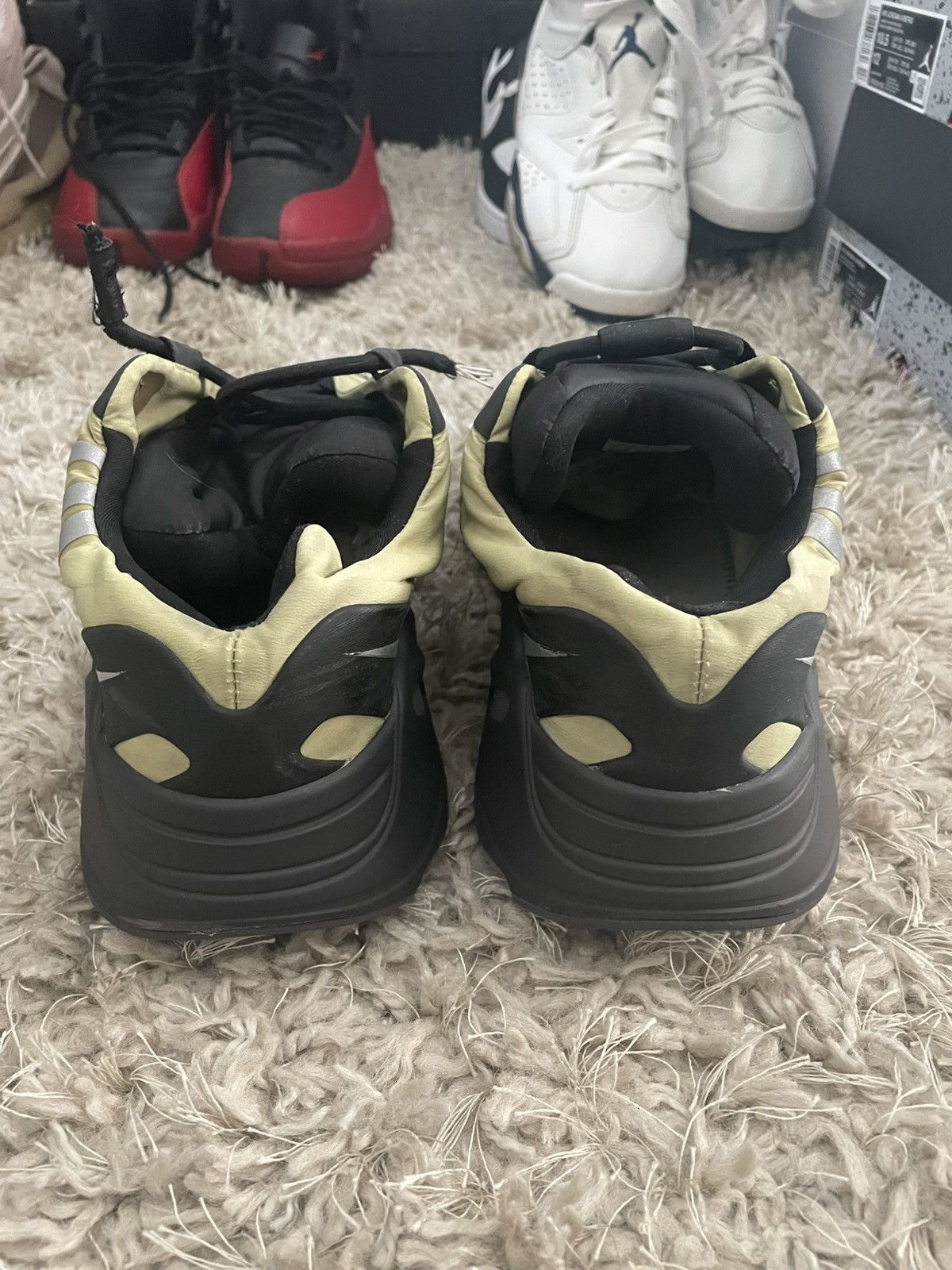 Adidas Adidas Mens Yeezy Boost 700 MNVN Resin Size US 9 / EU 42 - 6 Thumbnail