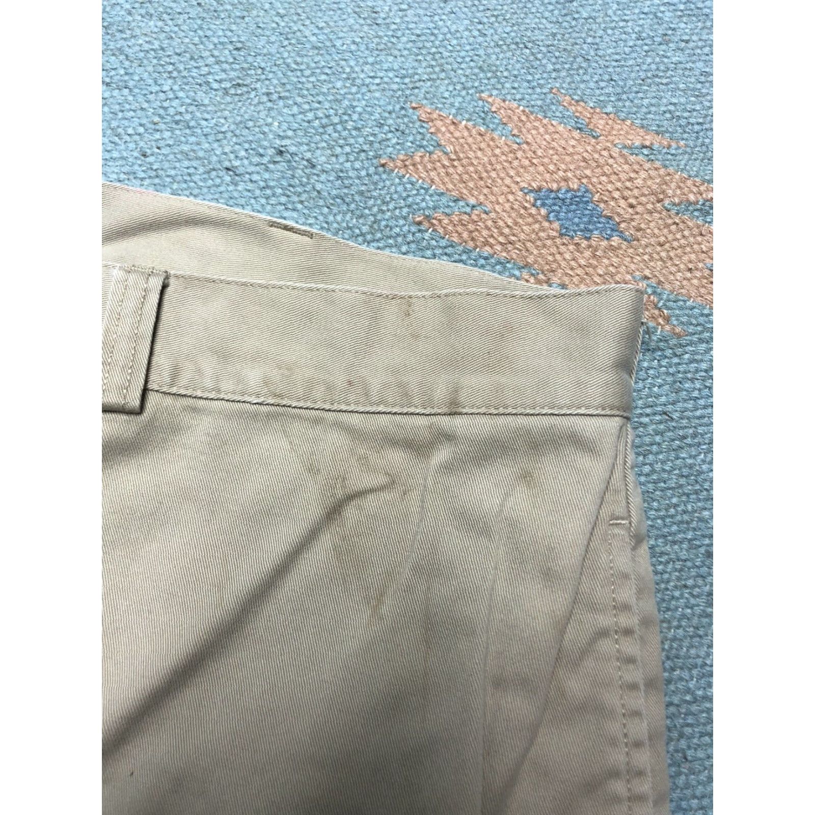 Polo Ralph Lauren Polo Ralph Lauren classic chino shorts cotton flat front Philip casual Men 38 Beige Chino Flat Front, Classic, Regular Fit Size US M / EU 48-50 / 2 - 4 Thumbnail