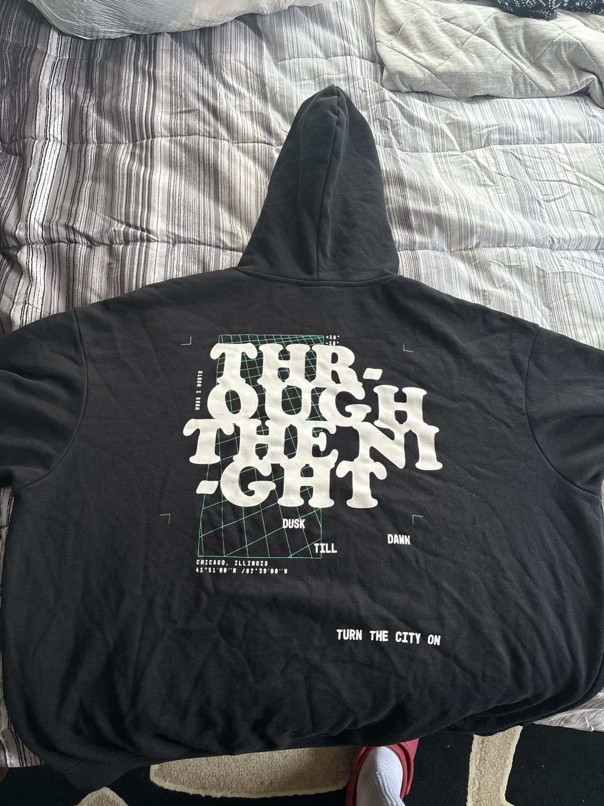 H&M Turn The City On Hoodie Size US XL / EU 56 / 4 - 1 Thumbnail
