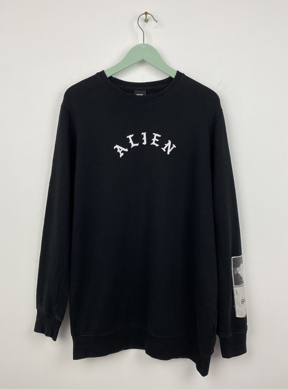 Drop Dead Drop Dead Alien Logo Sweatshirt Y2K Stussy Evisu Size US S / EU 44-46 / 1 - 1 Thumbnail