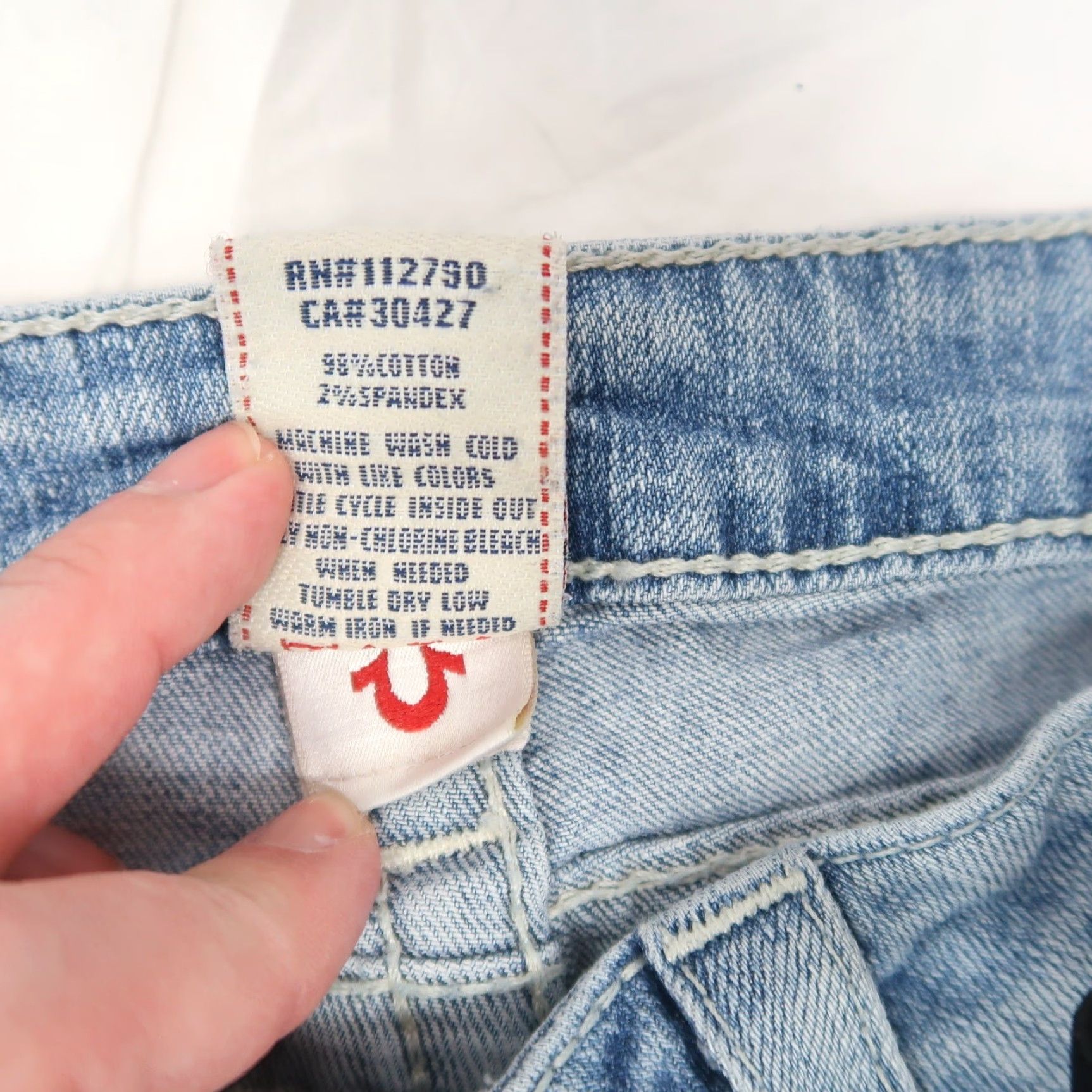 True Religion VINTAGE True Religion Jeans Bootcut 26 Womens Denim Bohemian Rainbow Stitch Low Rise 30in Inseam Size 26" / US 2 / IT 38 - 6 Thumbnail