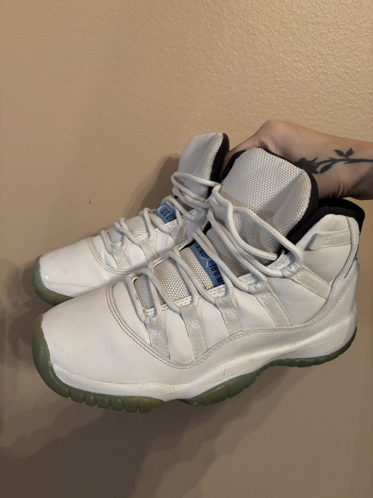 Jordan Brand Air Jordan 11 BG 'Legend Blue' Size US 5.5 / IT 35.5 - 6 Thumbnail