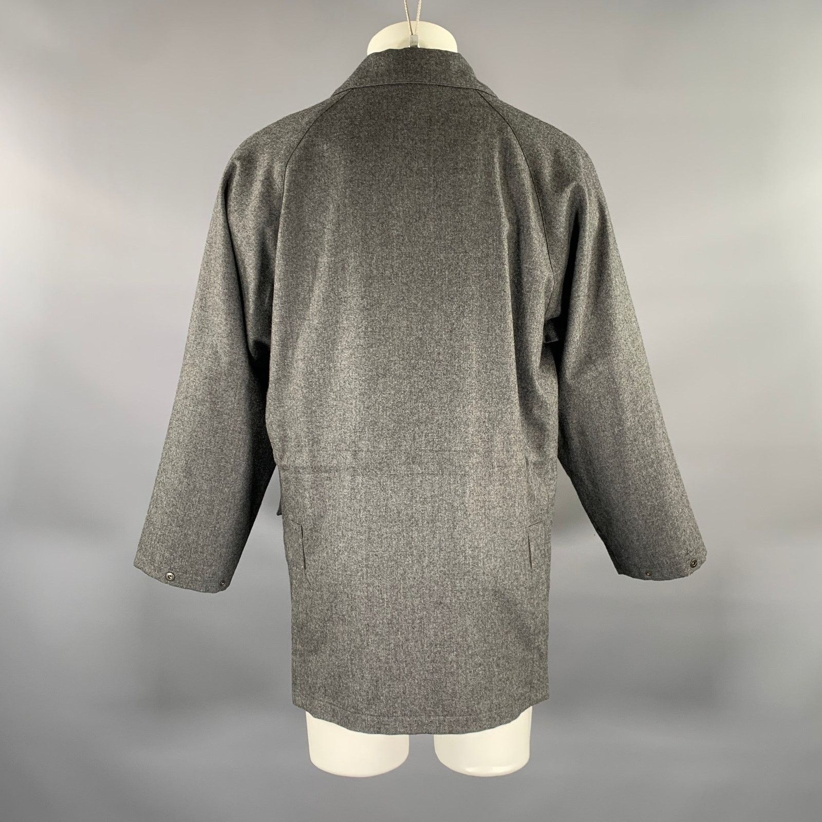 Other MARIO VALENTE Size 36 Grey Wool Hidden Placket Coat Size US S / EU 44-46 / 1 - 3 Thumbnail