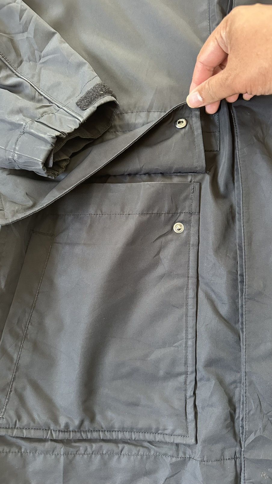 Uniqlo PREMIUM DOWN JACKET BY UNIQLO BLACK WINDBREAKER VINTAGE Size US XL / EU 56 / 4 - 9 Thumbnail