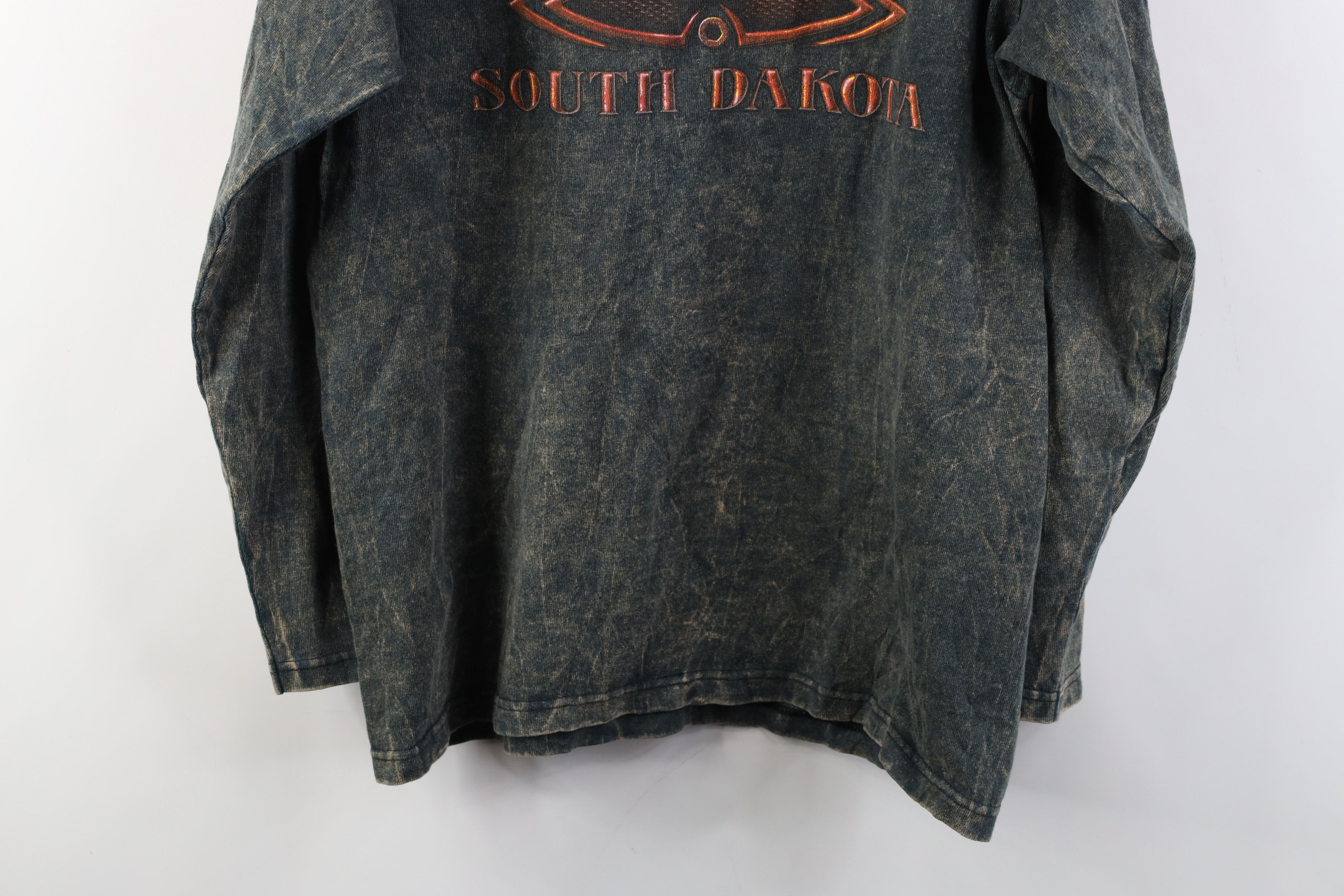 Vintage Vintage Y2K 2004 Sturgis Motorcycle Long Sleeve T-Shirt Size US M / EU 48-50 / 2 - 15 Thumbnail