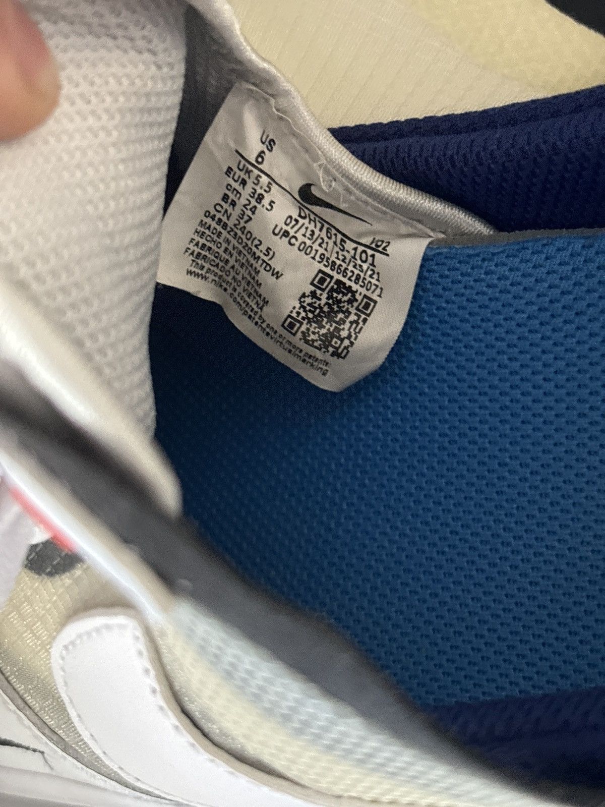 Nike AirForce1 Low React Split White Photo Blue6Check Description Size US 6 / EU 39 - 6 Thumbnail