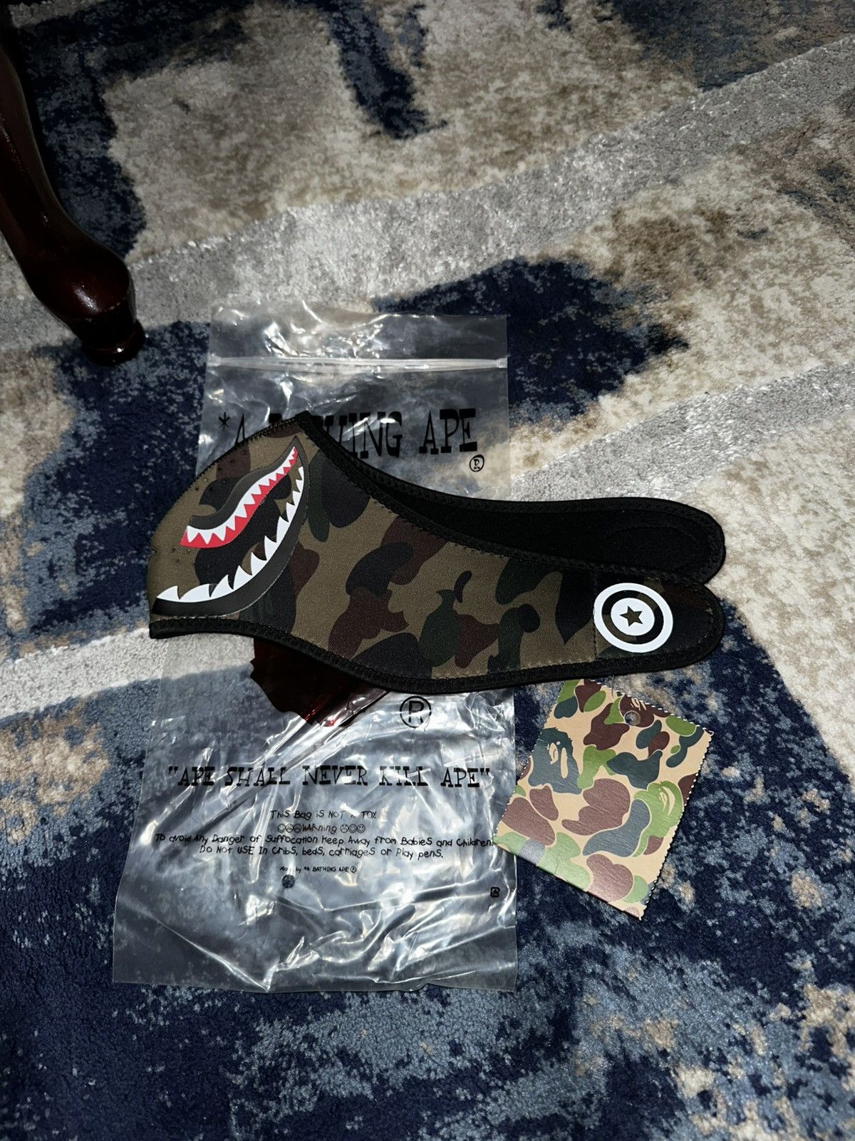 Bape Bape army camo (FW20) Shark Mask Size ONE SIZE - 2 Thumbnail