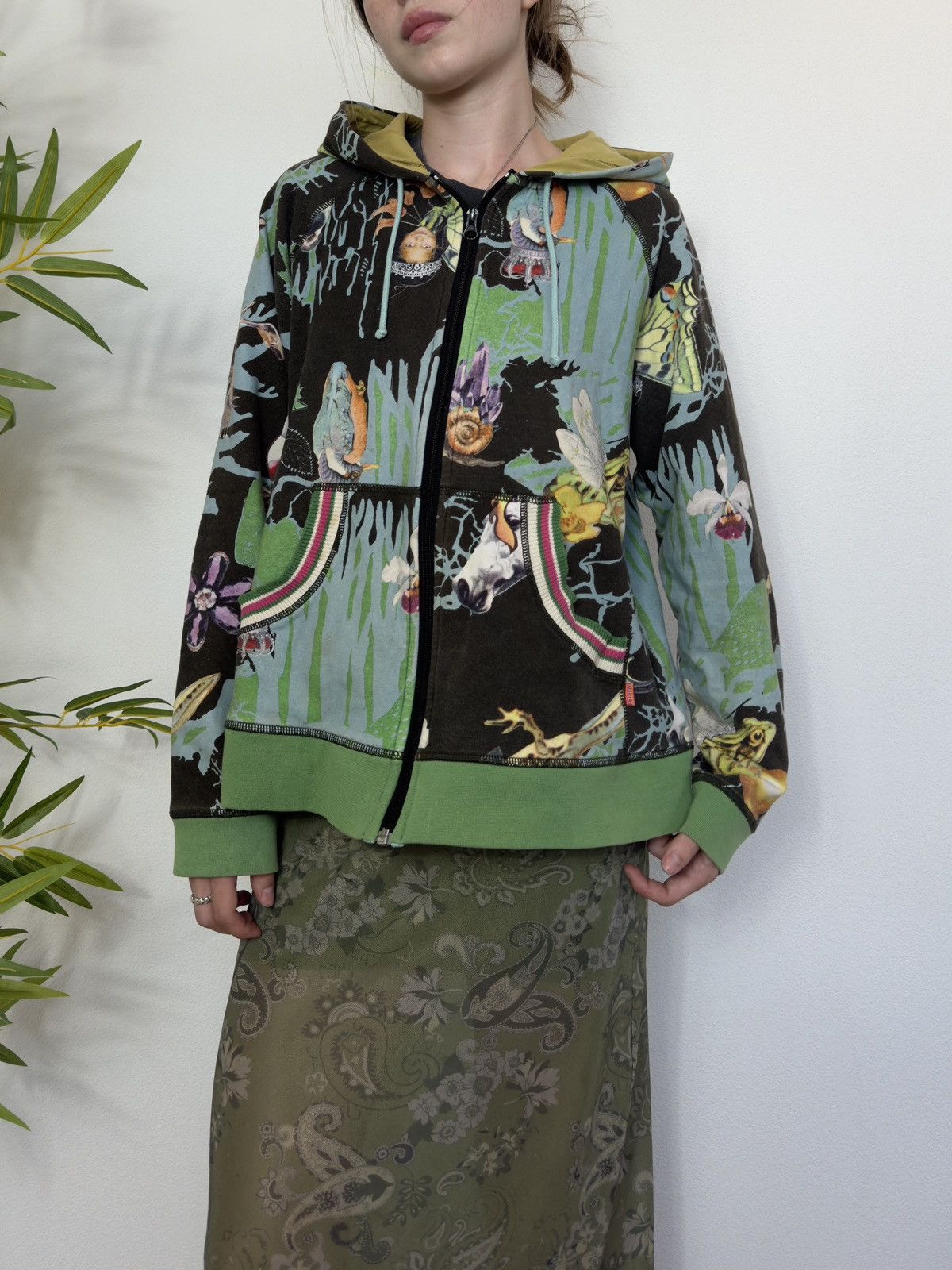 Vintage VINTAGE AVANT GARDE PRINTED ZIP HOODIE Size XL / US 12-14 / IT 48-50 - 3 Thumbnail
