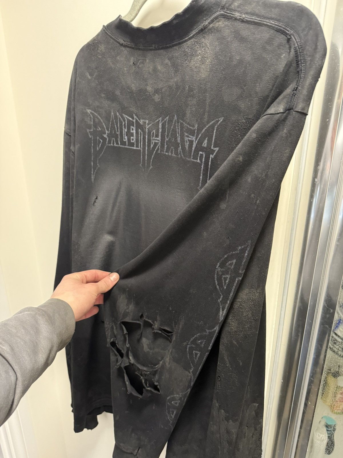 Balenciaga Balenciaga Paris moon longsleeve Size US XS / EU 42 / 0 - 6 Thumbnail