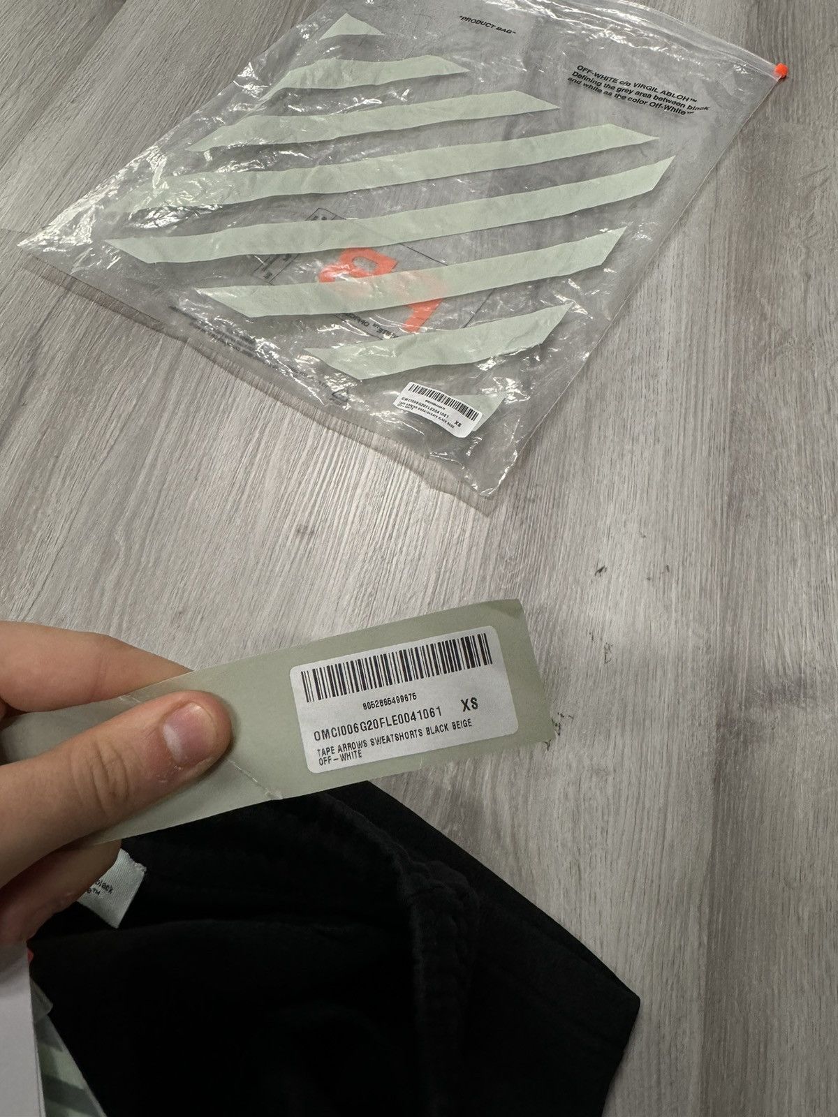 Off-White Off White Arrow Tape Shorts Size US 28 / EU 44 - 4 Thumbnail