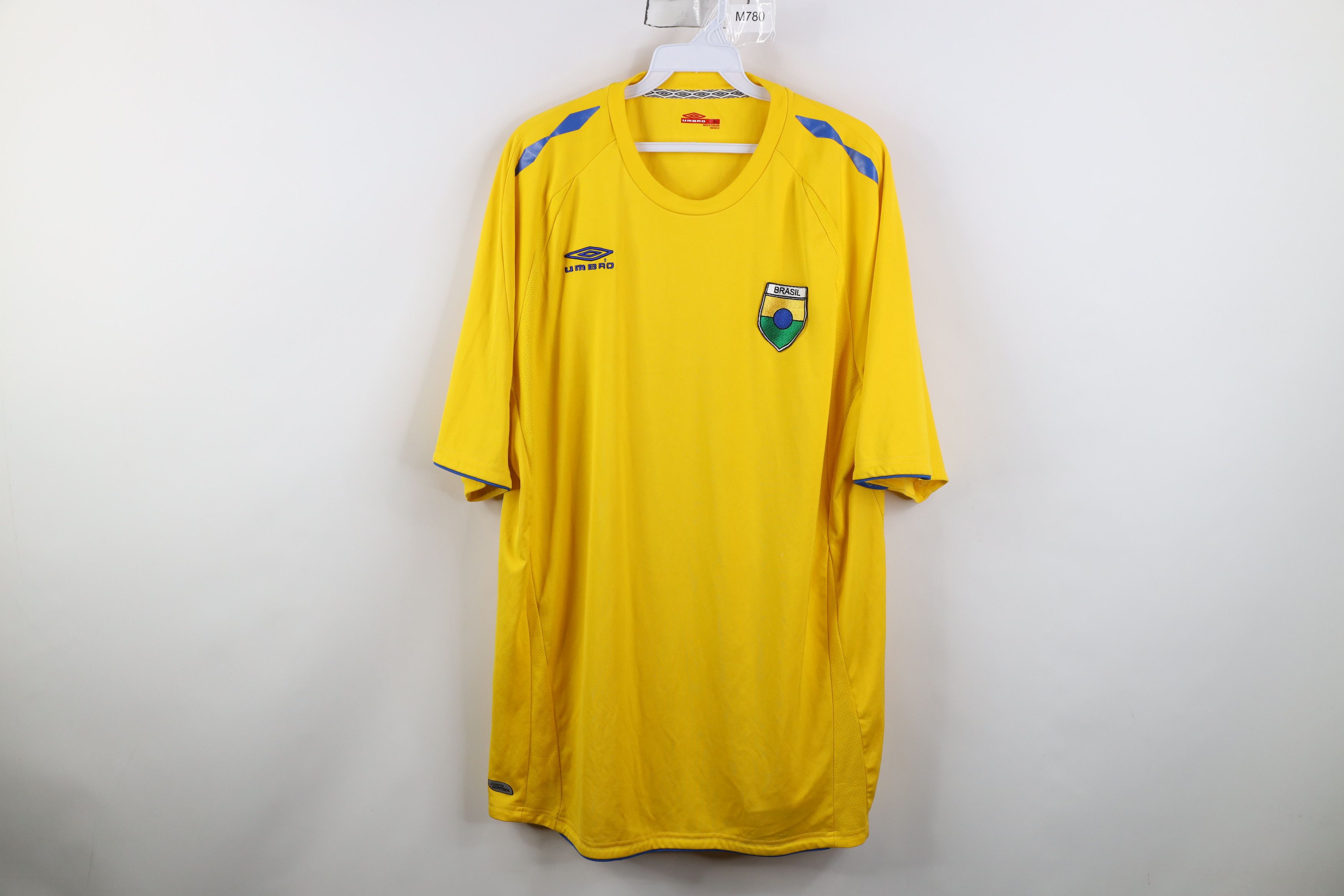 Umbro Vintage Umbro World Cup Training Brasil Soccer Jersey Size US XL / EU 56 / 4 - 1 Thumbnail