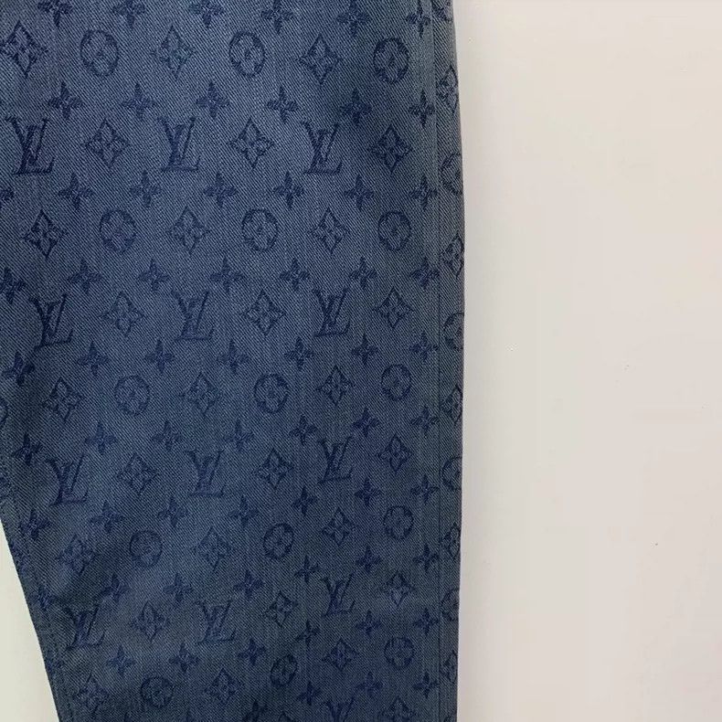 Louis Vuitton Louis Vuitton Blue logo presbyopic cotton casual denim tro Size US 36 / EU 52 - 4 Thumbnail