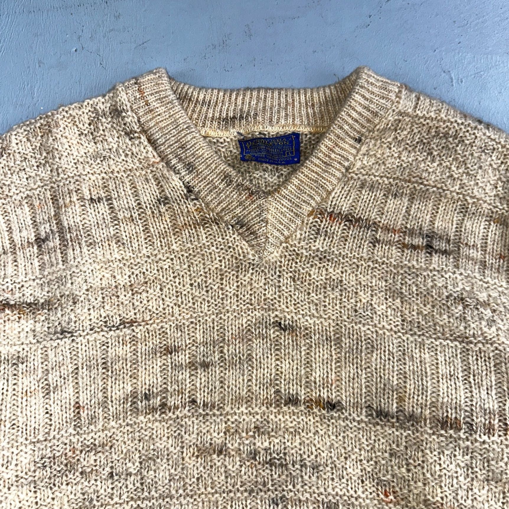 Pendleton Pendleton Womens V Neck Pullover Wool Sweater Ivory 70s 90s Vintage Fisherman Plaid Wool Knit L Shirt? Size L / US 10 / IT 46 - 2 Thumbnail