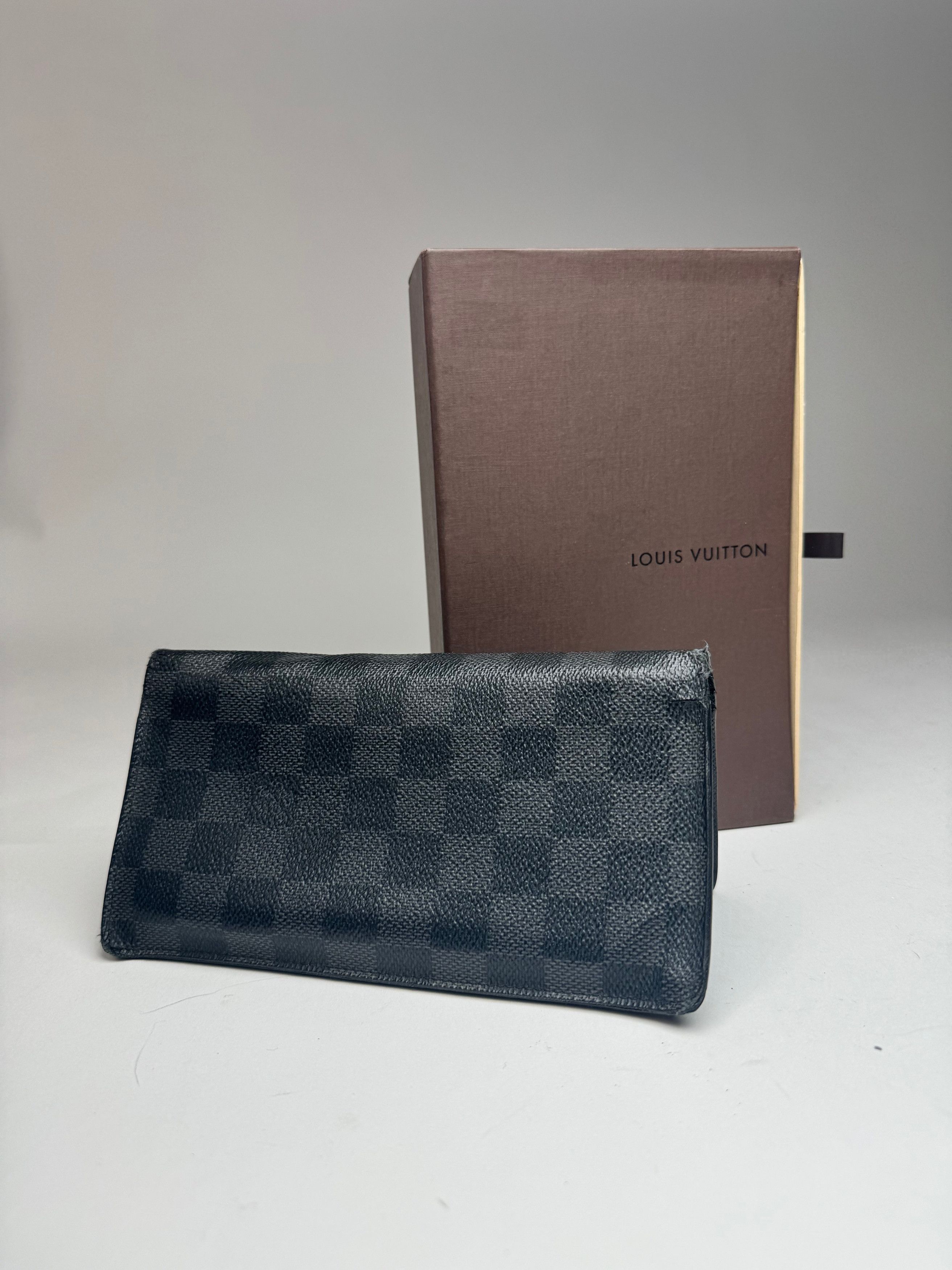 Louis Vuitton Vintage Damier Leather Card Holder / ID Holder black Size ONE SIZE - 1 Thumbnail