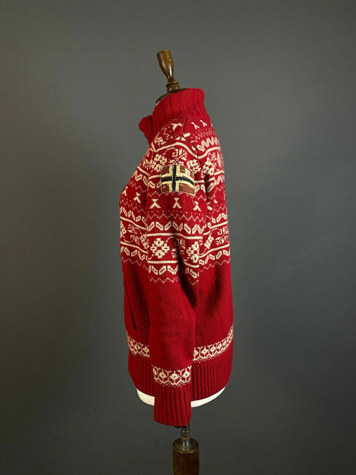 Napapijri Napapijri Geographic Red Wool Knit Button Sweater Size M Size M / US 6-8 / IT 42-44 - 5 Thumbnail