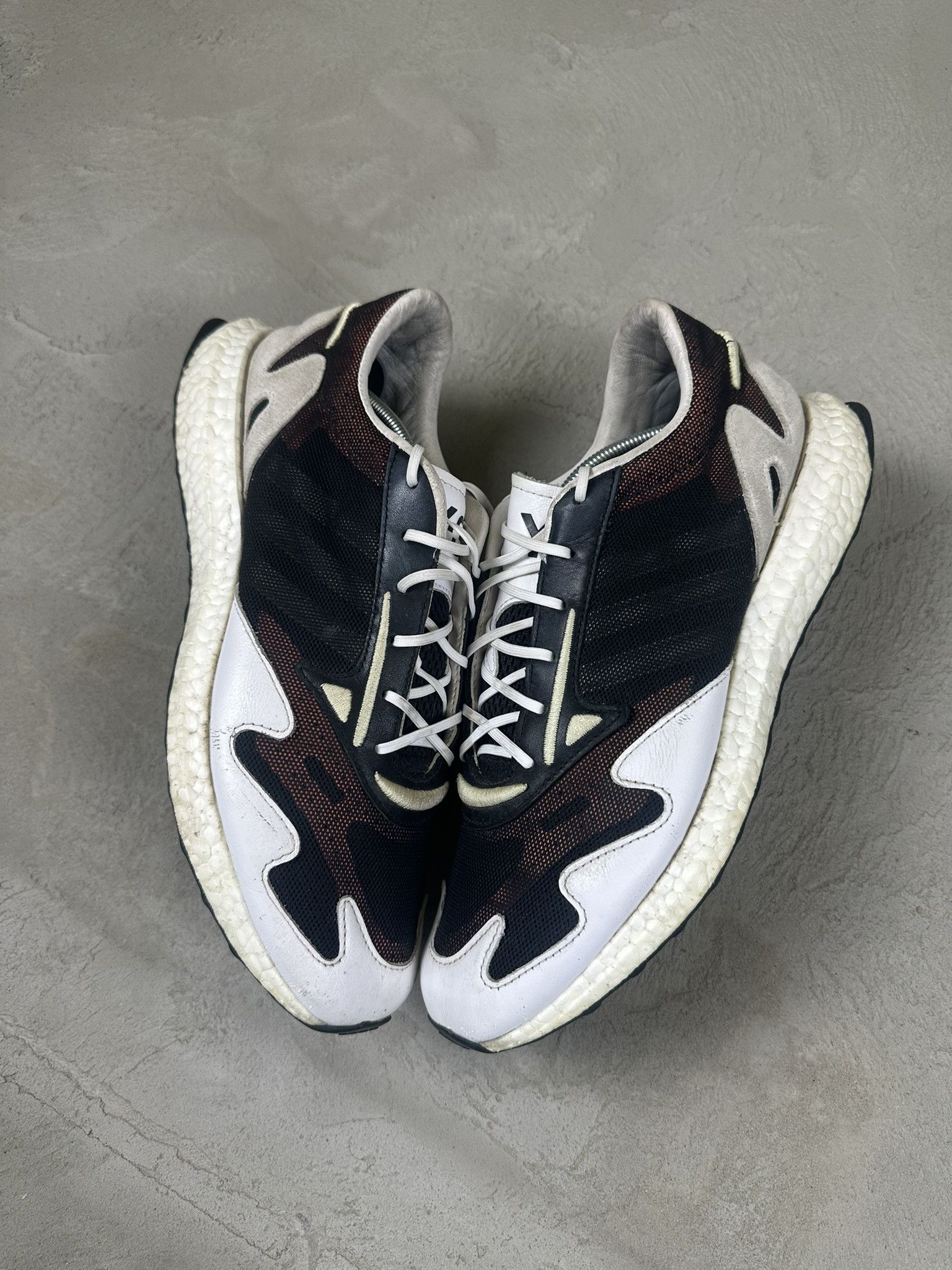 Adidas Adidas x Y-3 Yohji Yamamoto Rhisu Run Boost Low Sneakers Size US 9.5 / EU 42-43 - 2 Thumbnail