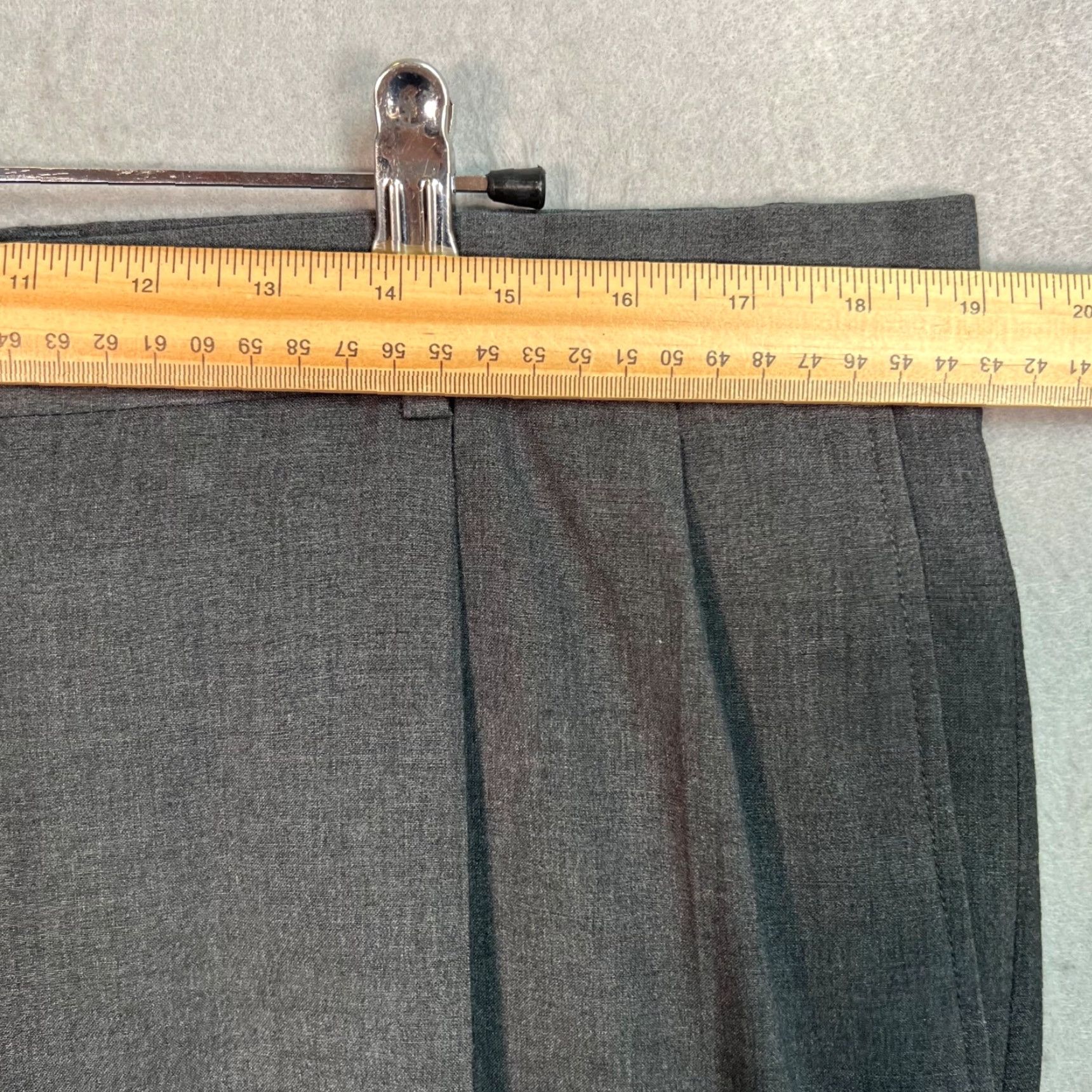 Lands' End Lands' End Mens Dress Pants 38 Gray Flat Front Polyester Wool Solid Traditional Fit Slacks Pants Mens 38 Size US 38 / EU 54 - 7 Thumbnail