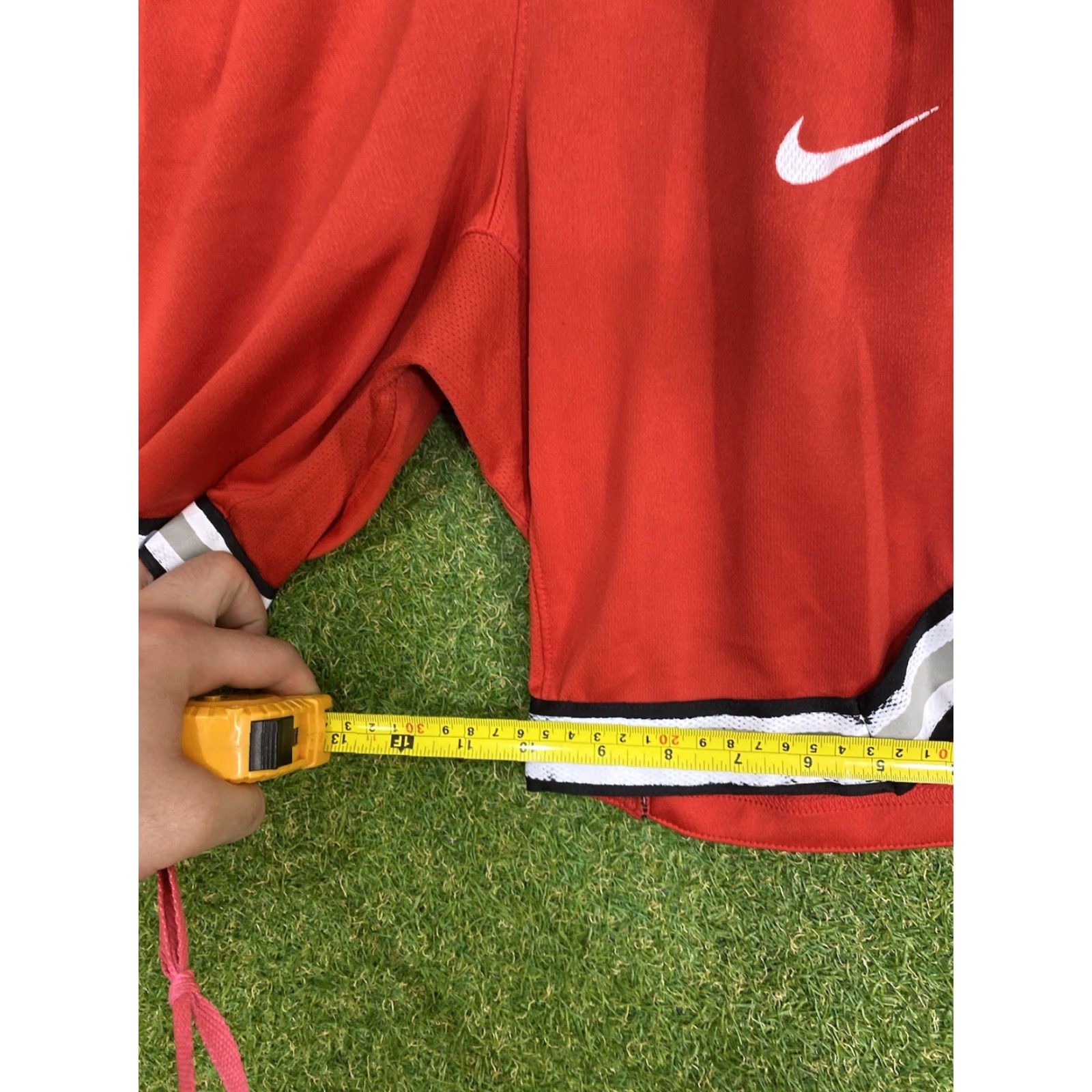 Nike Nike Ohio State Buckeyes Shorts Mens Small Loose Fit Red Athletic Stripe OSU Size US 29 - 4 Thumbnail